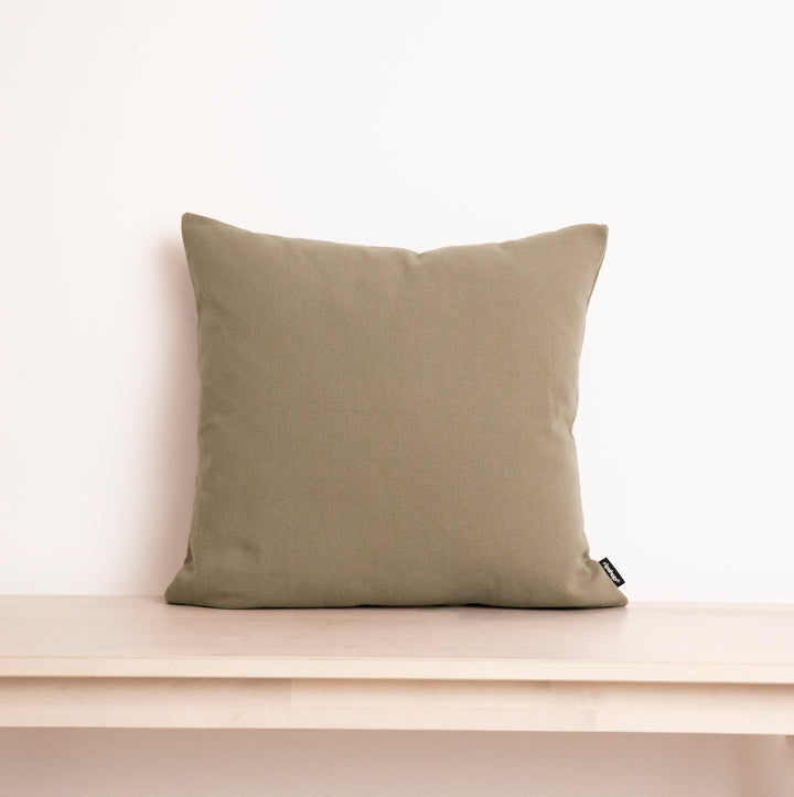 Housse de coussin 100% lin marron