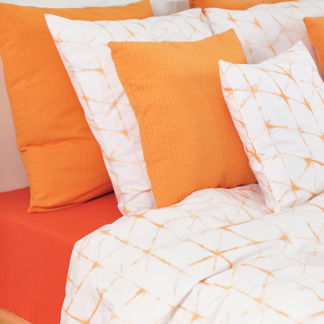 Waffle cushion cover 100% cotton Light Orange