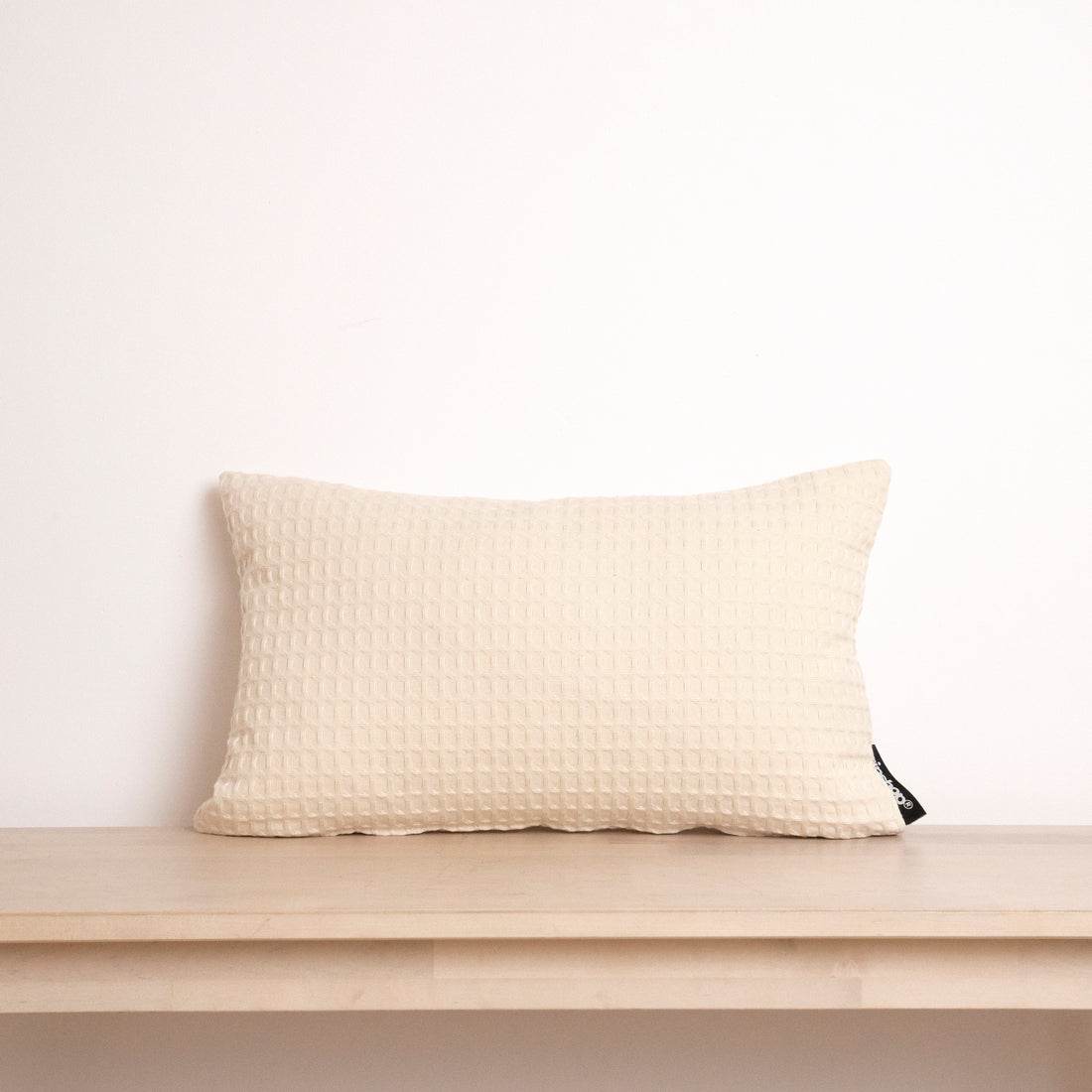 Waffle cushion cover 100% natural cotton 30x50 cm