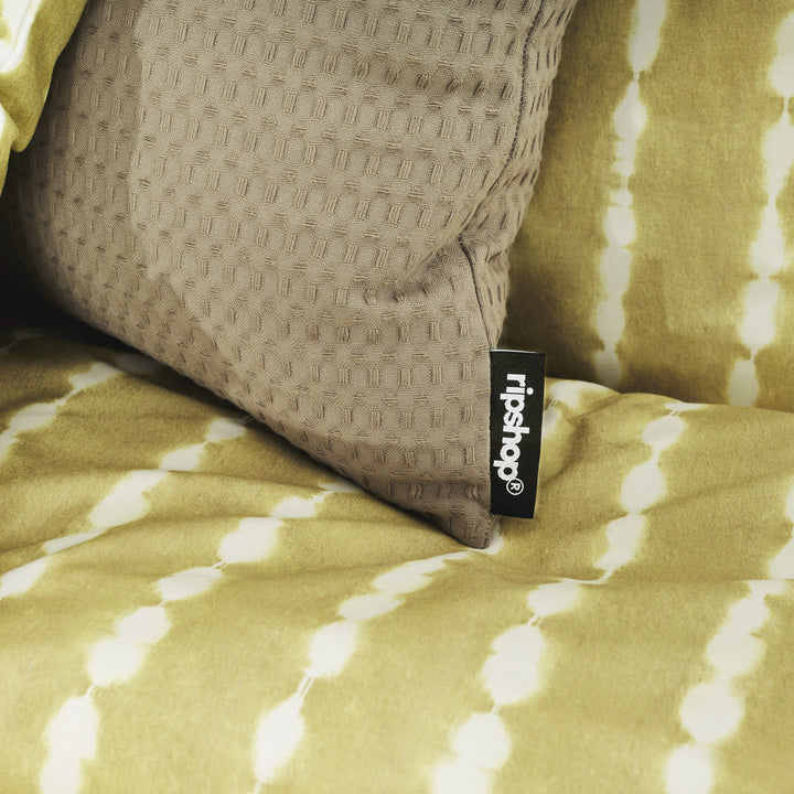 Housse de coussin gaufré 100% coton Noyer 30x50 cm