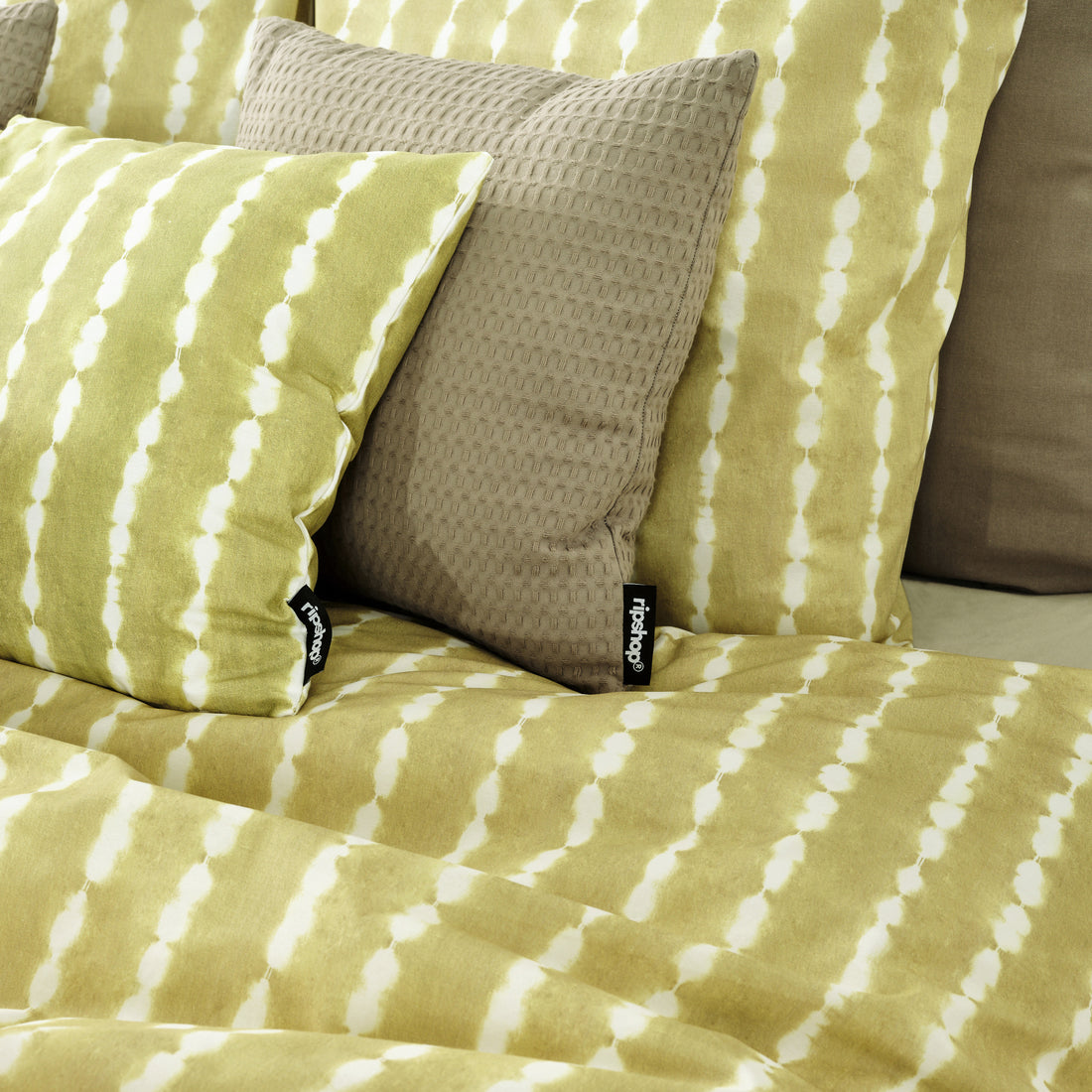 Waffle cushion cover 100% cotton Wallnut