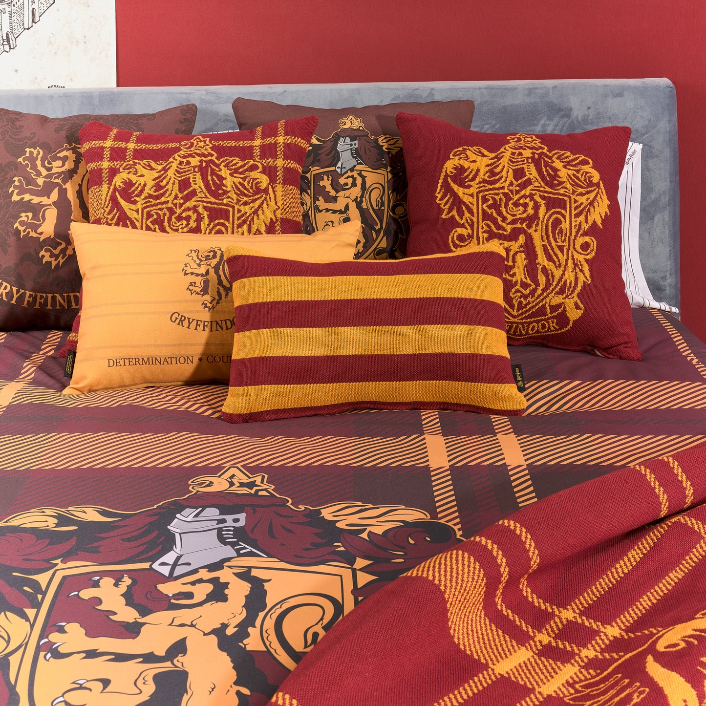 100% Cotton cushion cover 45x45 cm Classic Gryffindor C