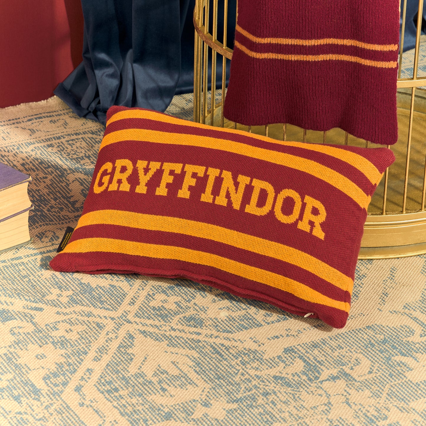 100% Cotton cushion cover 45x45 cm Gryffindor House C