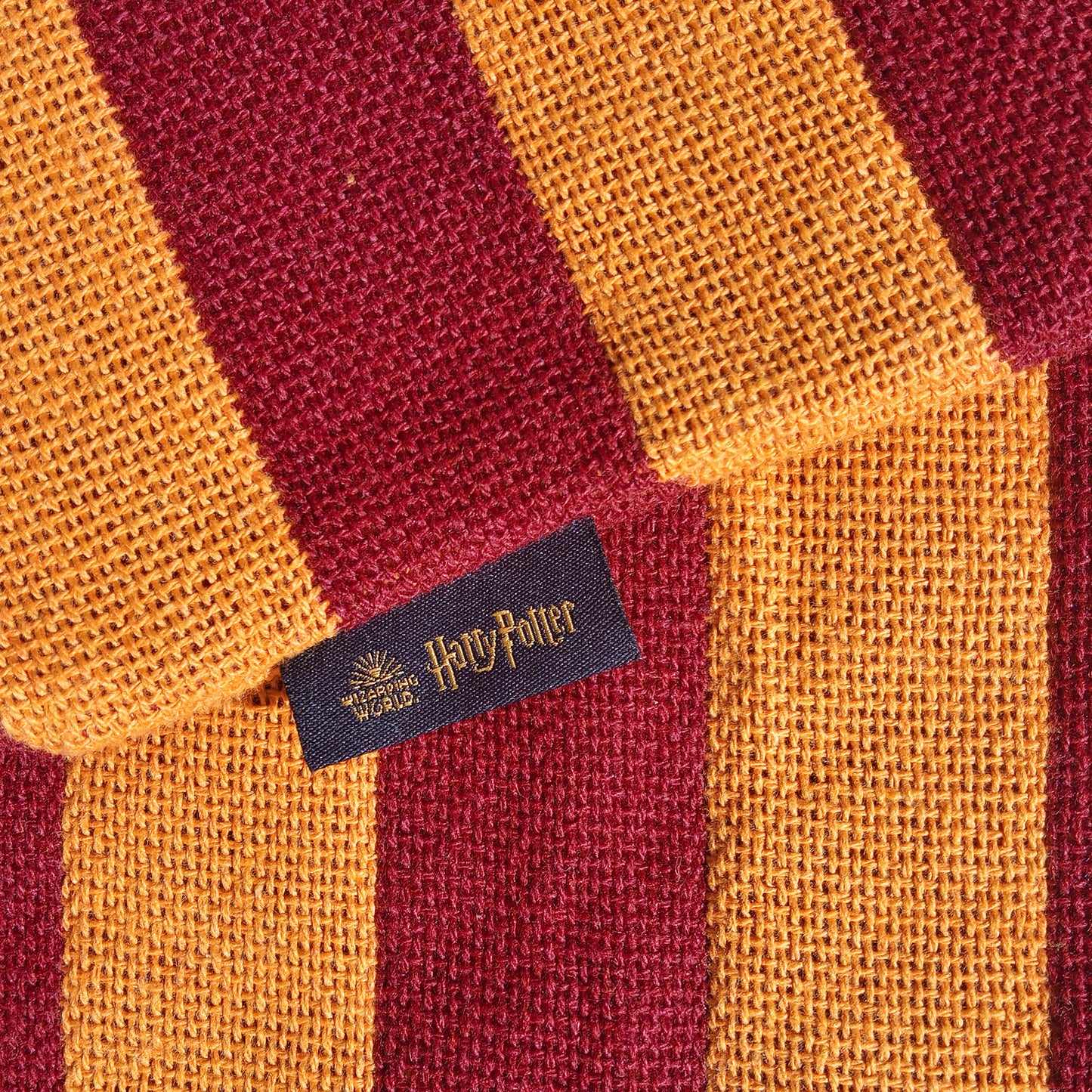 100% Cotton cushion cover 45x45 cm Gryffindor House C