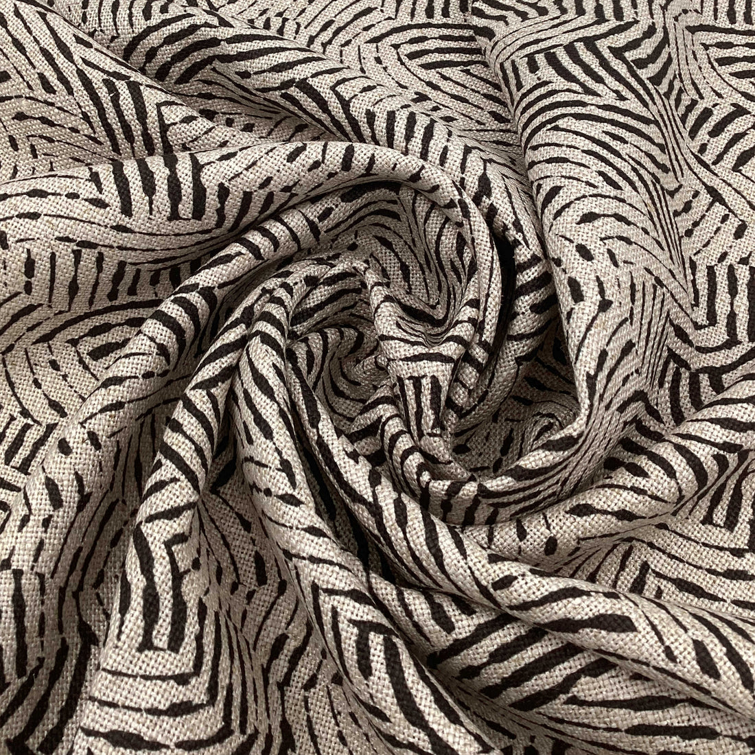 Printed linen viscose fabric per meter GENOVEVA 124 3