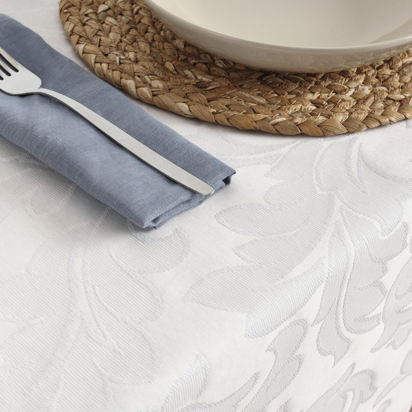 Nappe antitache jacquard acacia 3233 Blanc