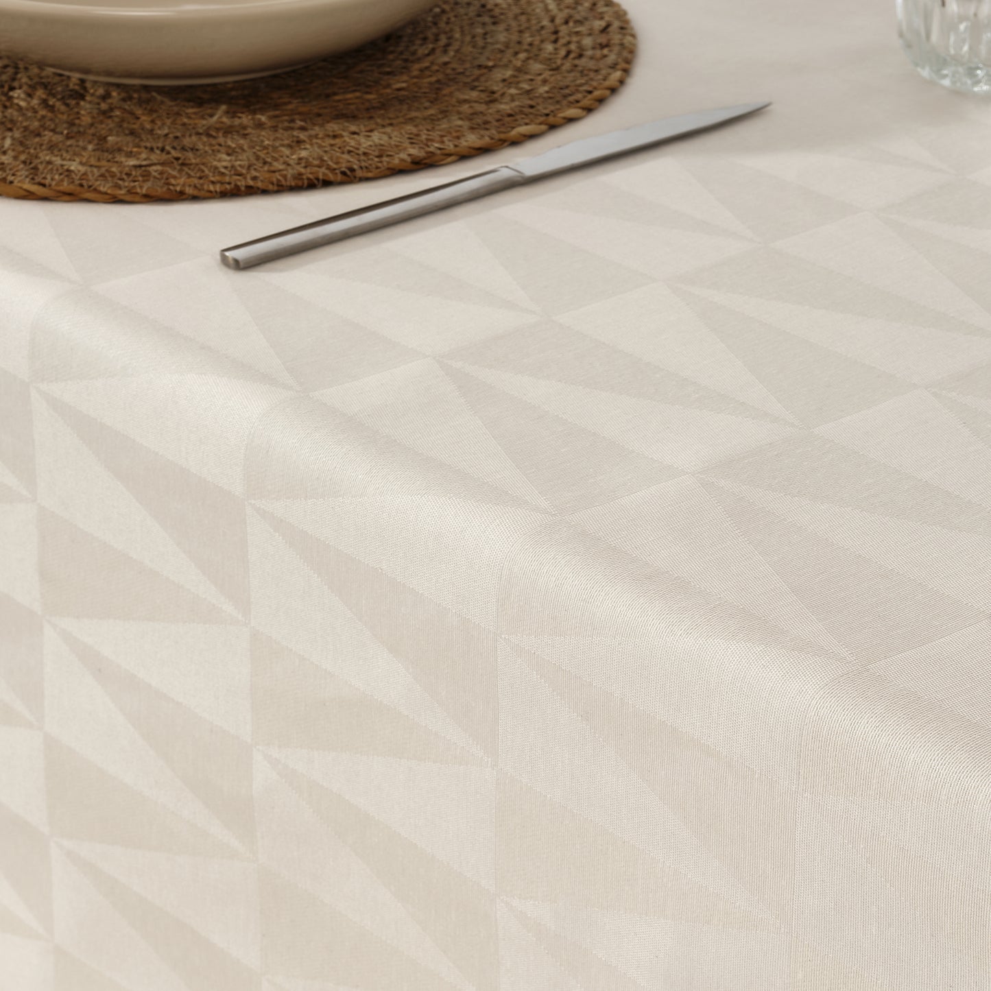 Stain-resistant jacquard tablecloth Alamo 3780 Raw