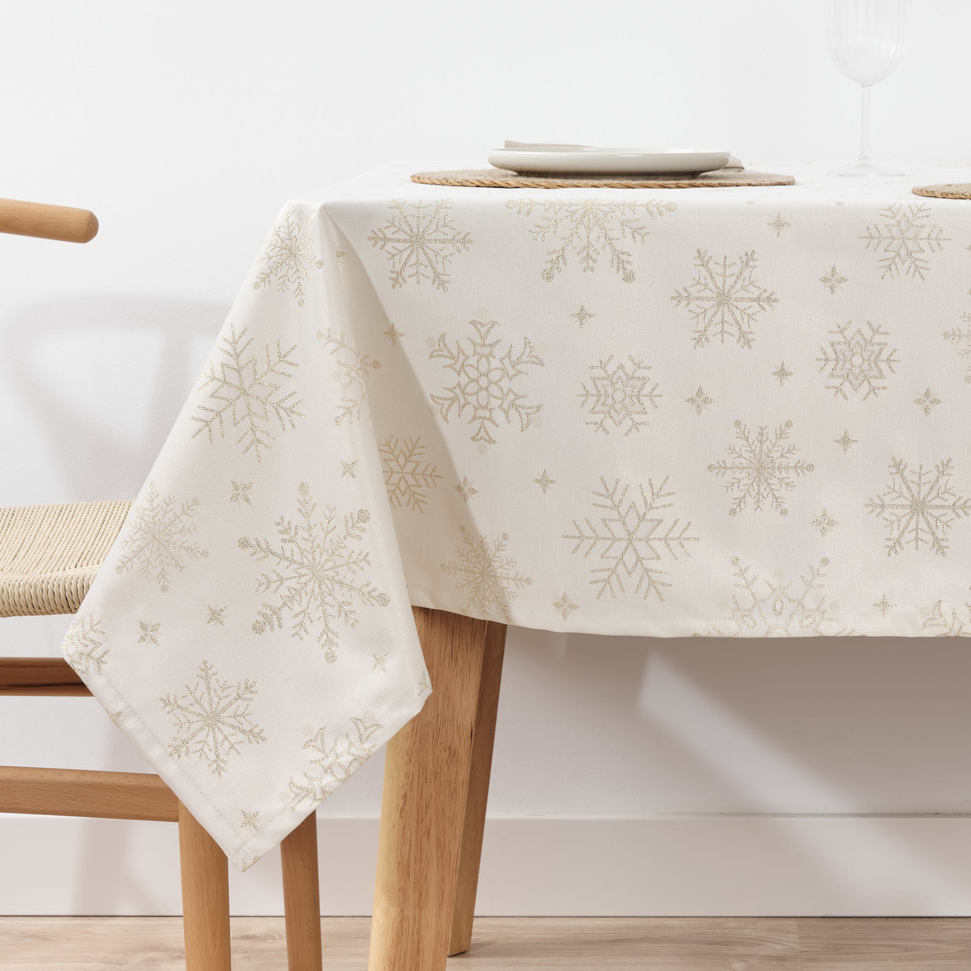 Nappe en tissu jacquard fil doré PSC4821