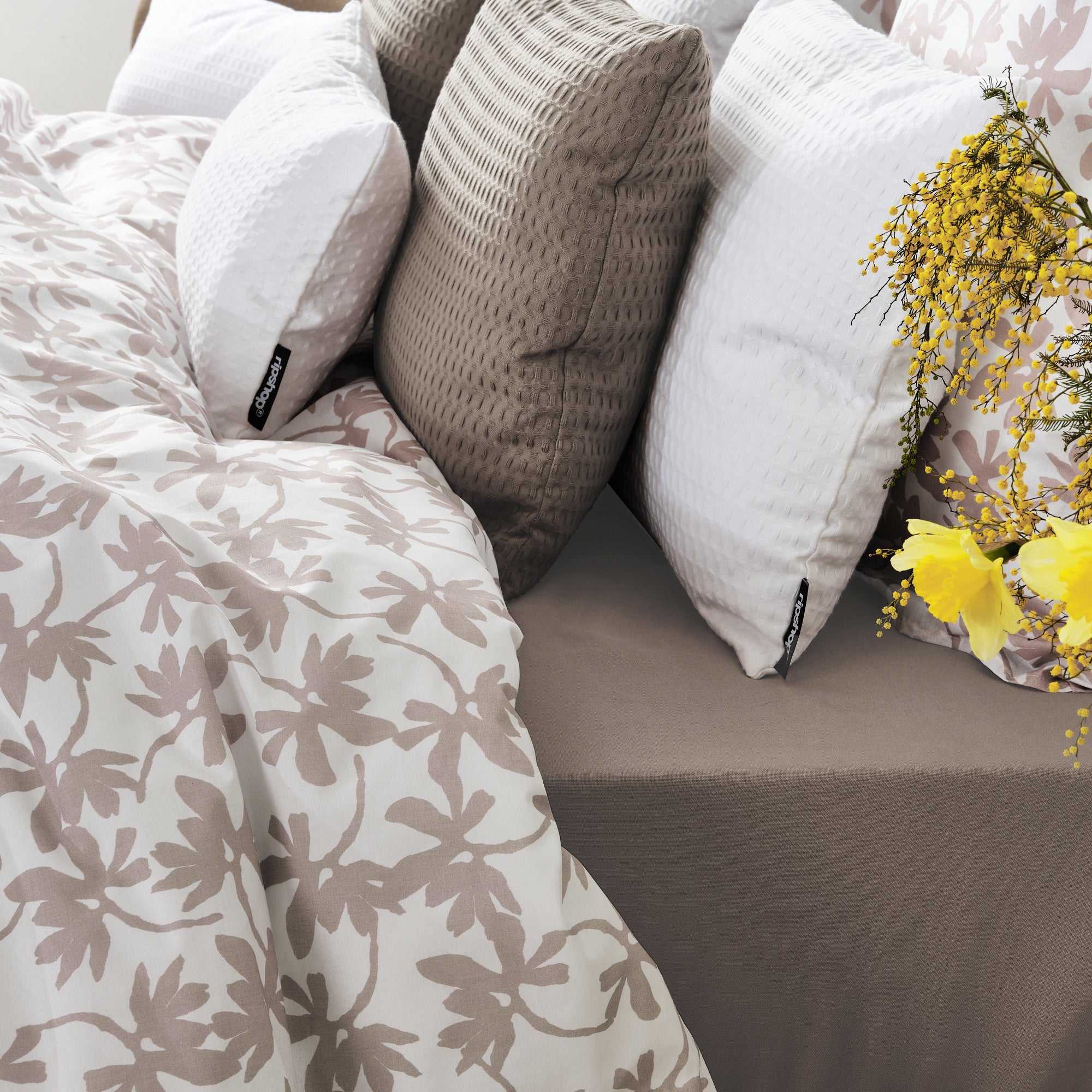 Halton Brown reversible duvet cover 100% cotton