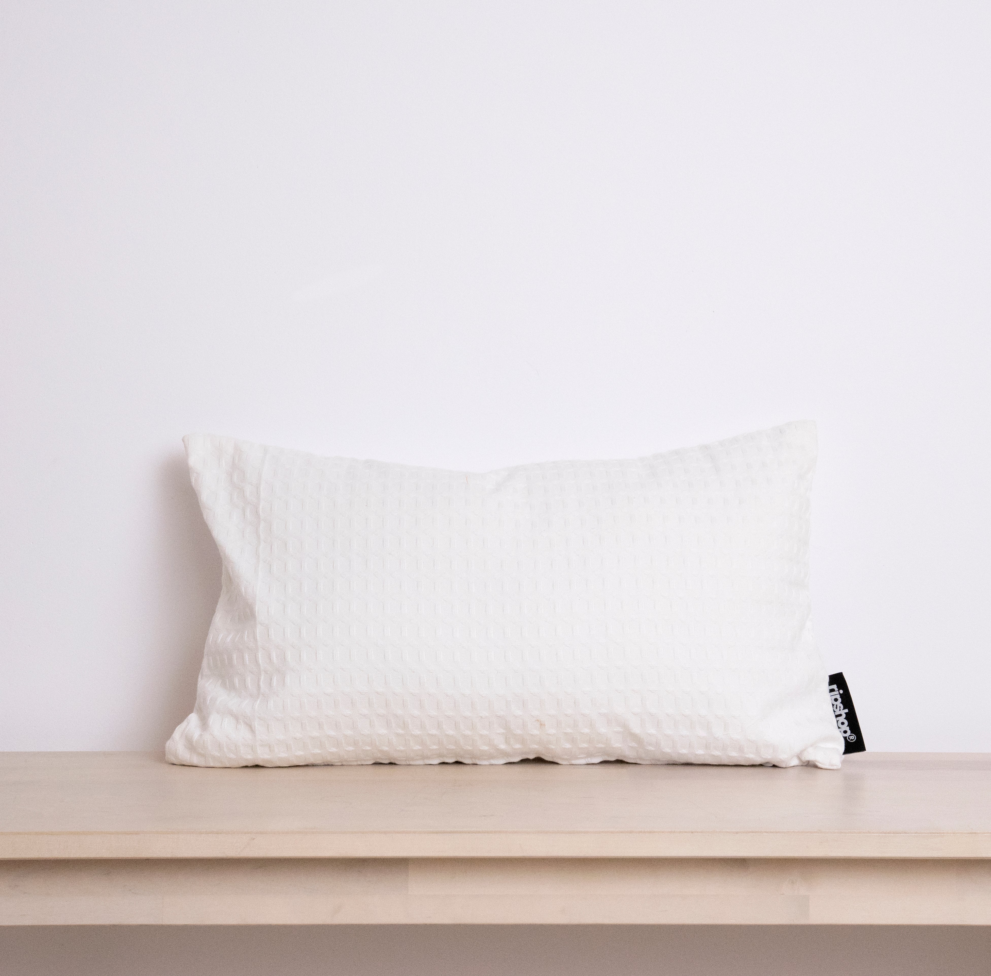 Housse de coussin gaufré 100% coton Blanc Optique 30x50 cm