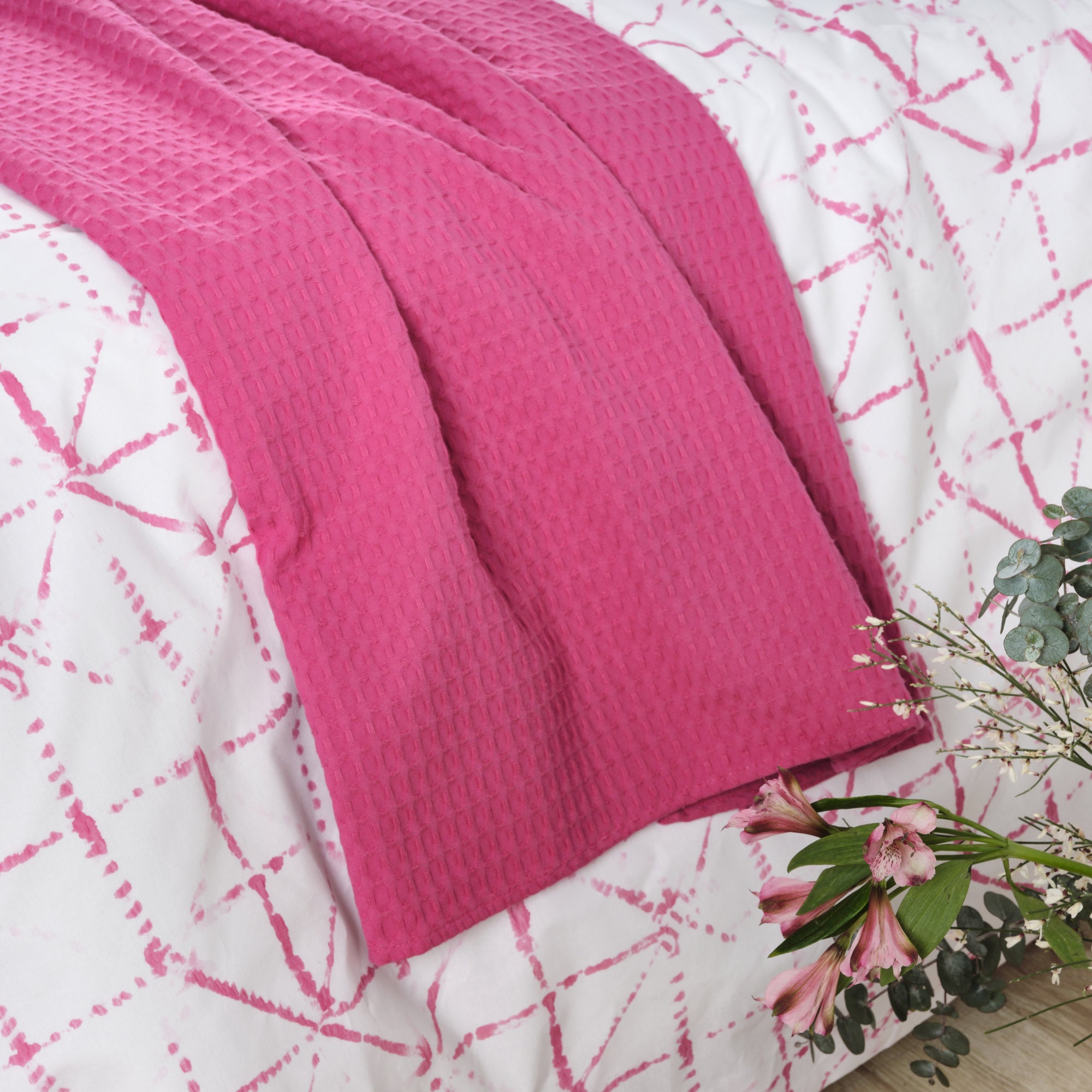 Plaid Waffle 100% cotton Fuchsia