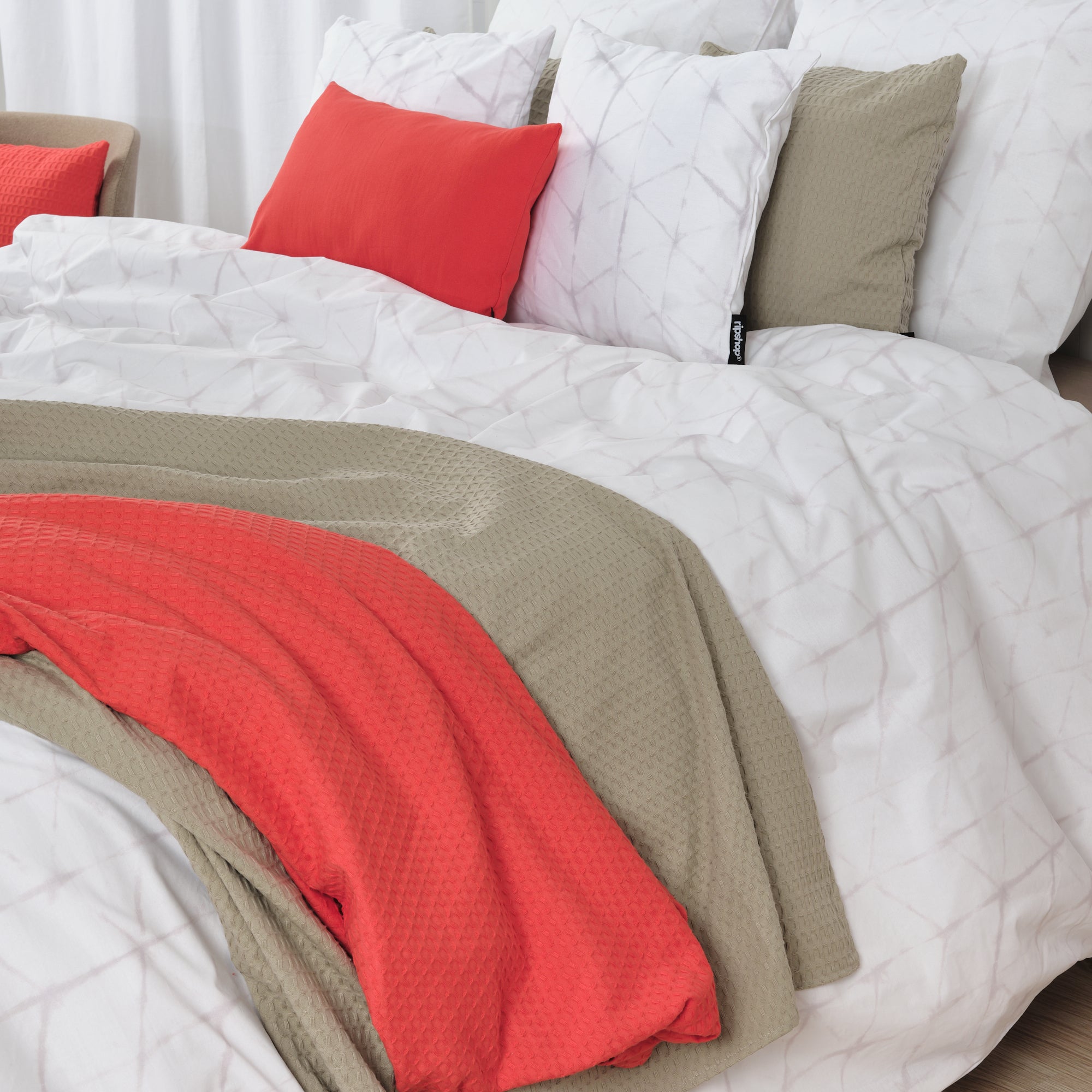 Plaid Waffle 100% cotton Strawberry