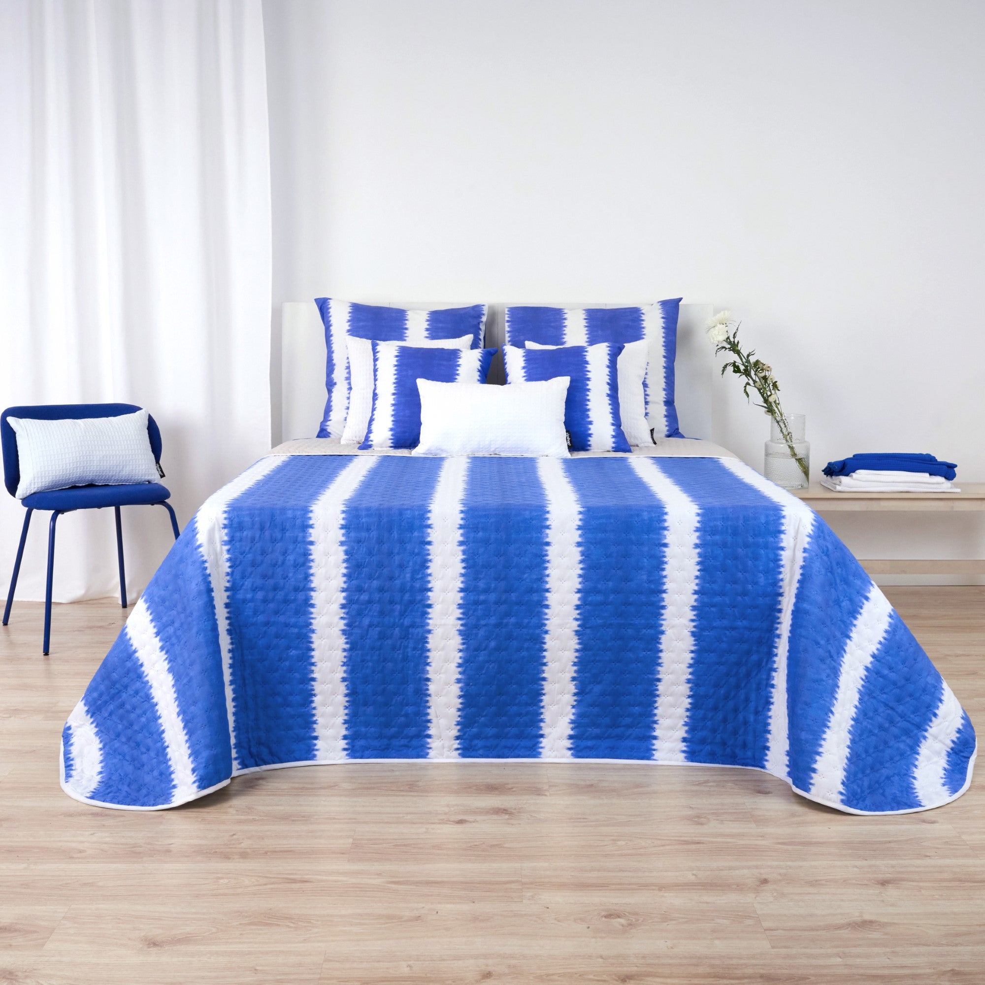 Colcha entretiempo reversible Brístol Azul