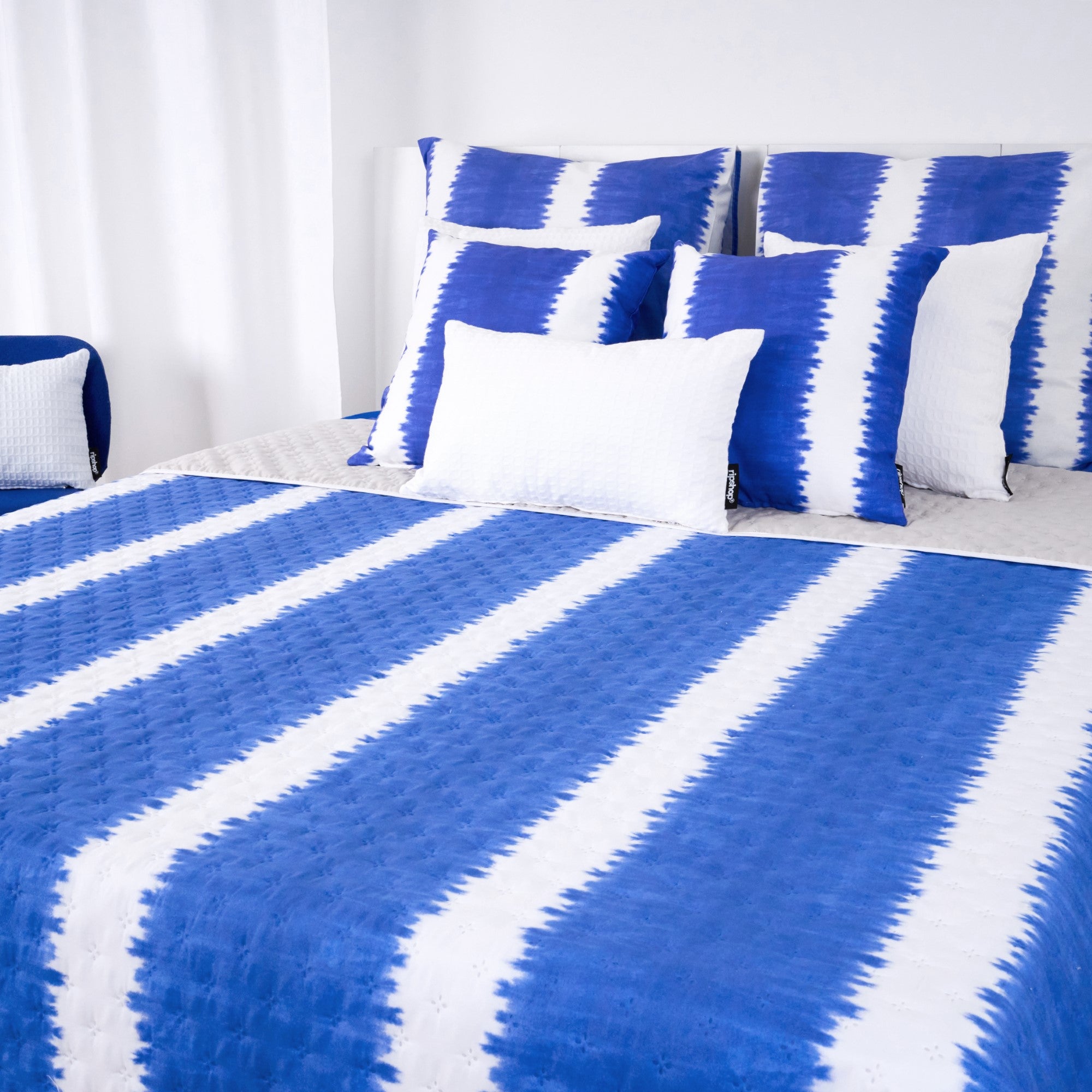 Colcha entretiempo reversible Brístol Azul