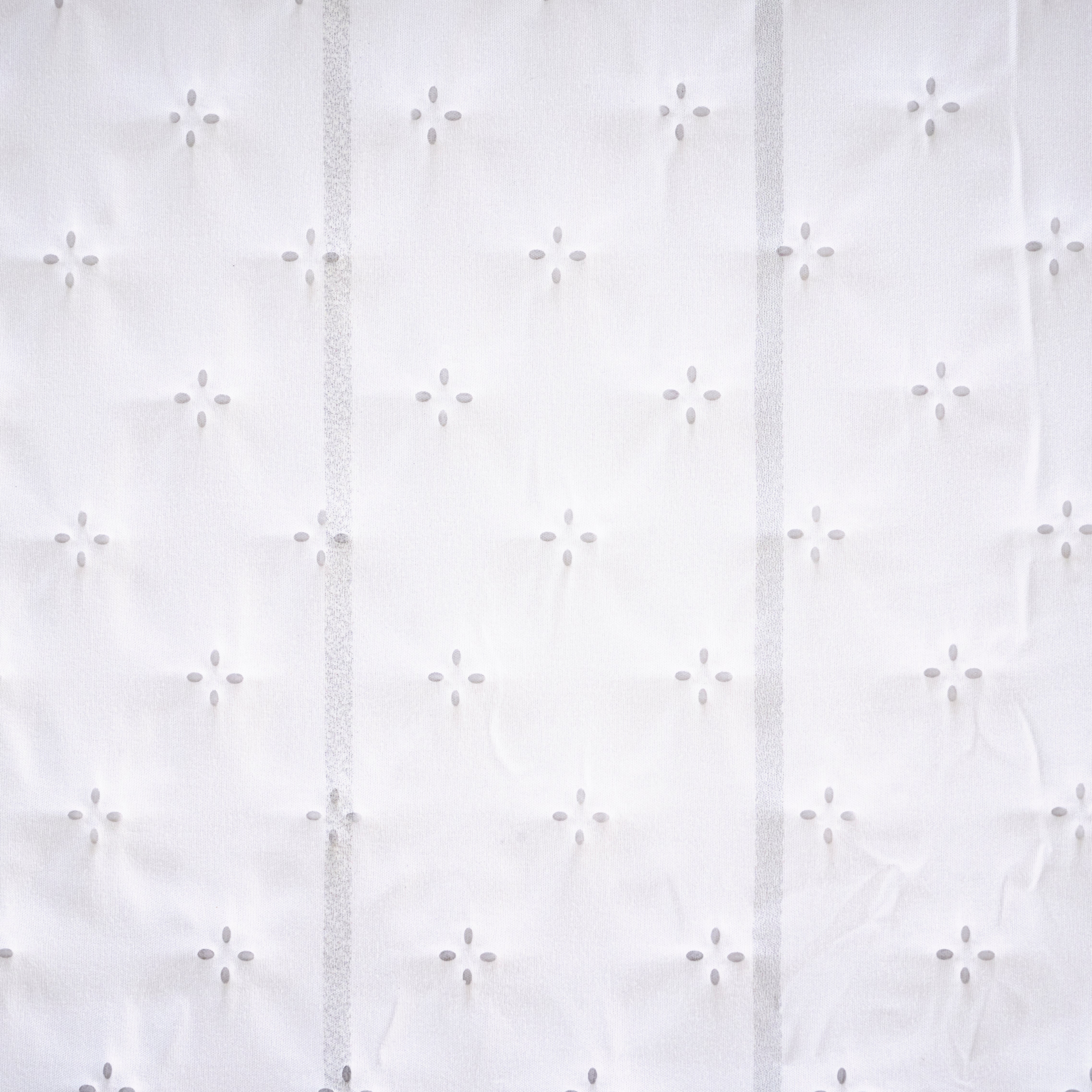 Hyde Beige reversible mid-season quilt