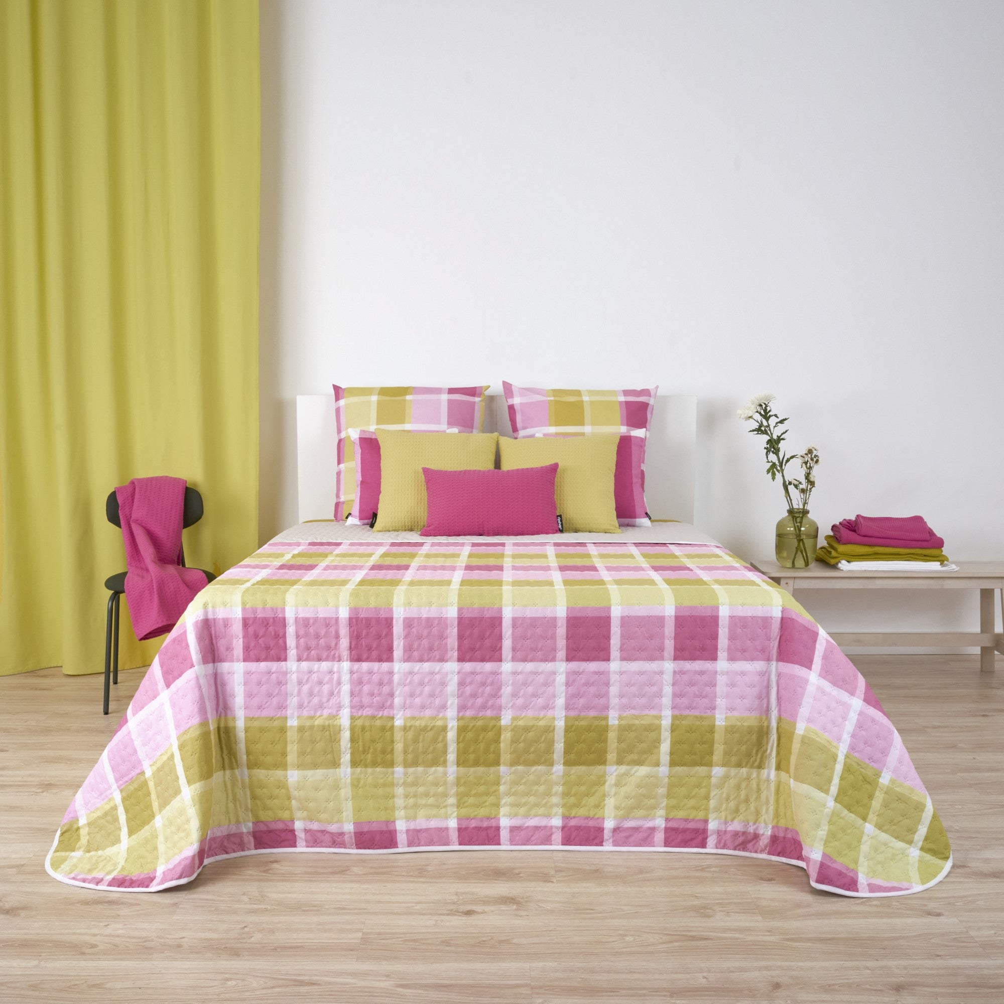 Colcha entretiempo reversible Sutton Rosa