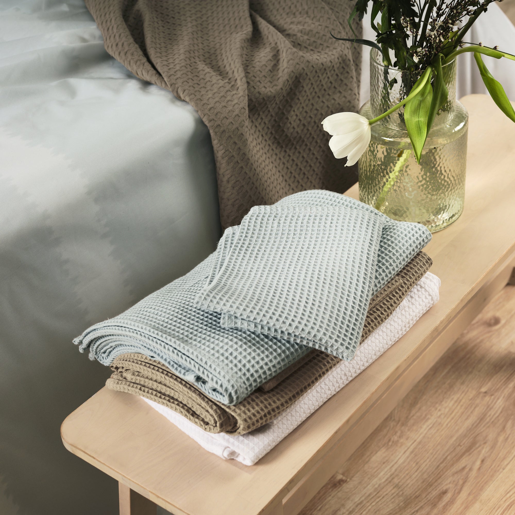 Serviette gaufrée 100 % coton vert aqua