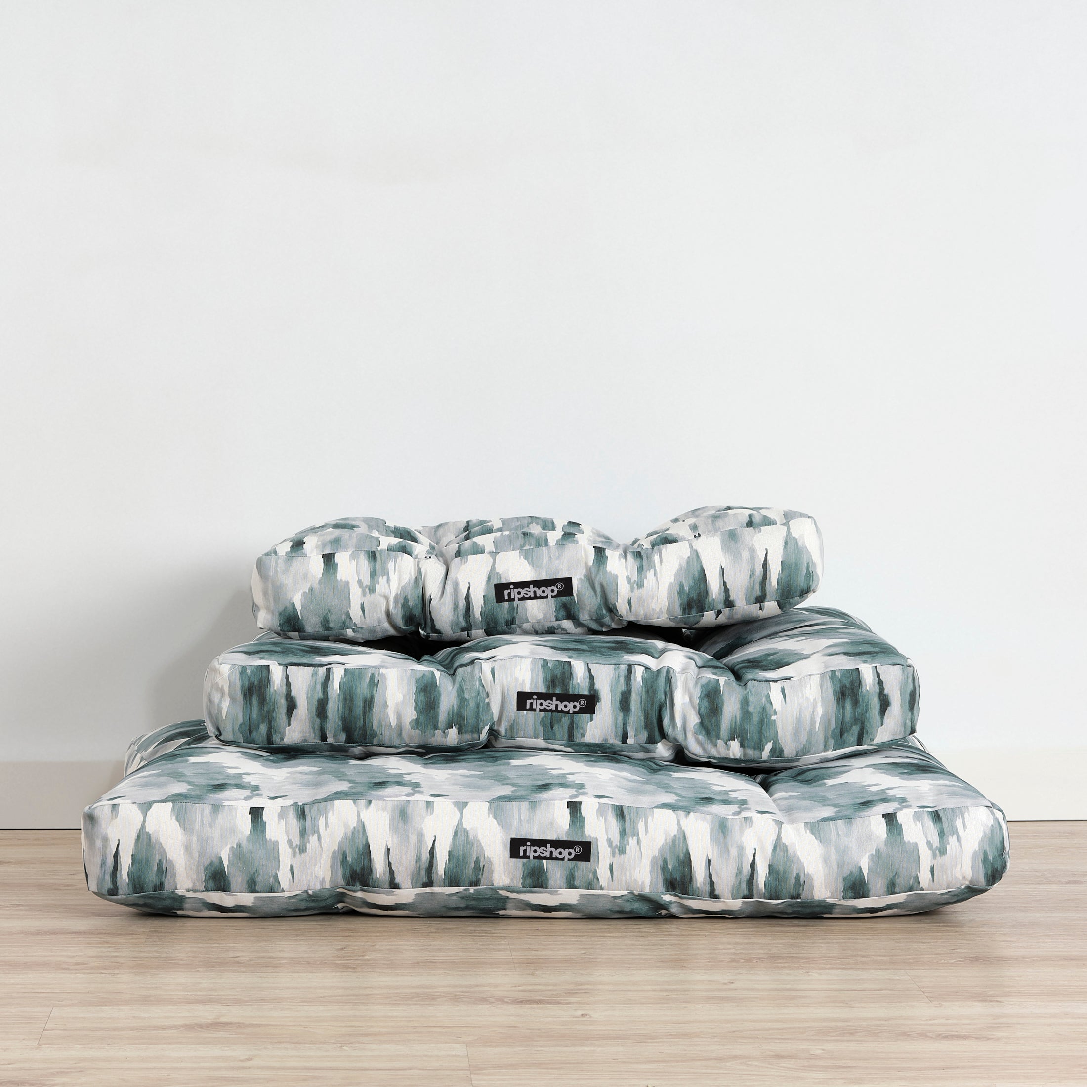 Luton 12 100% Cotton Stain Resistant Pet Bed