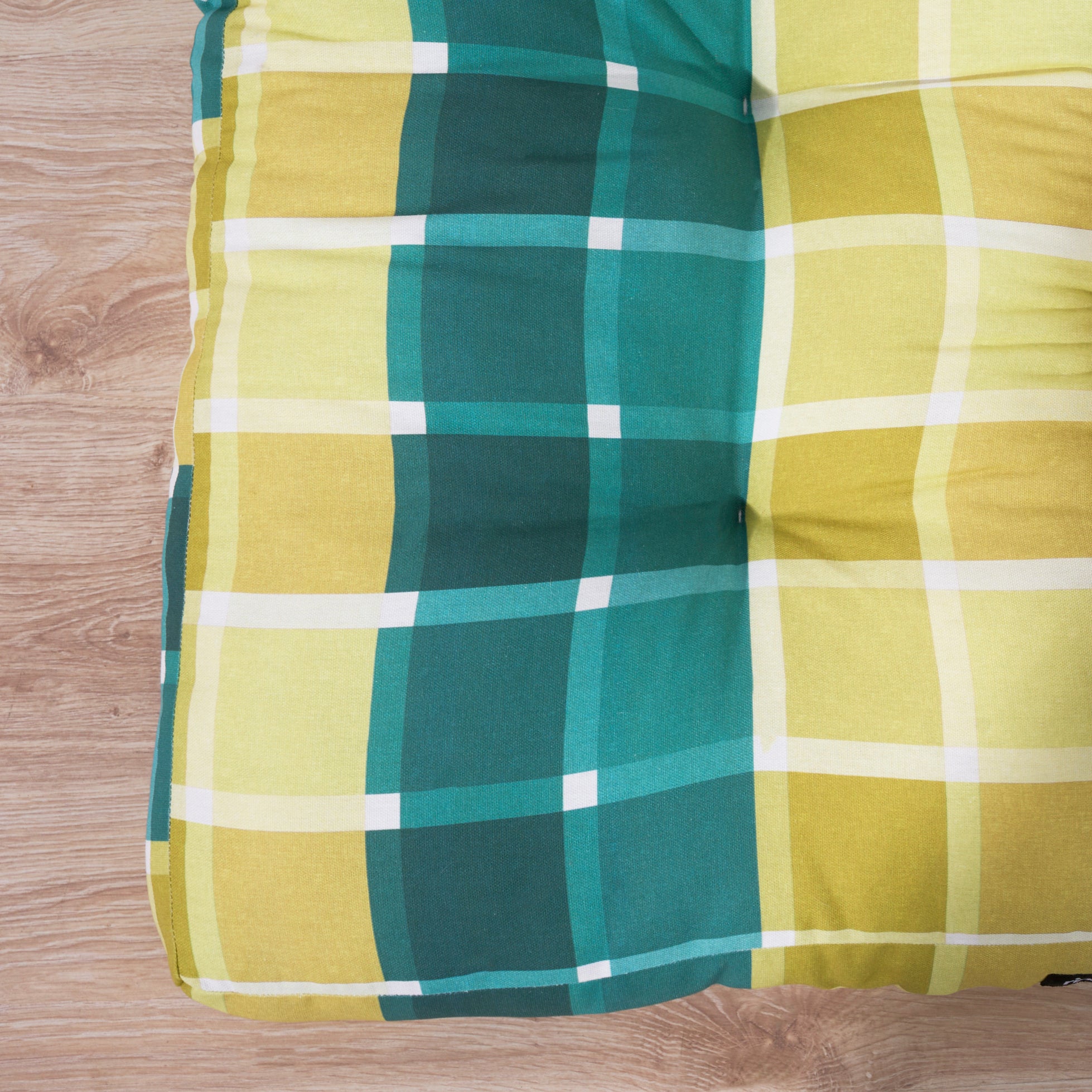 Sutton Esmeralda 100% Cotton Stain-Resistant Pet Bed