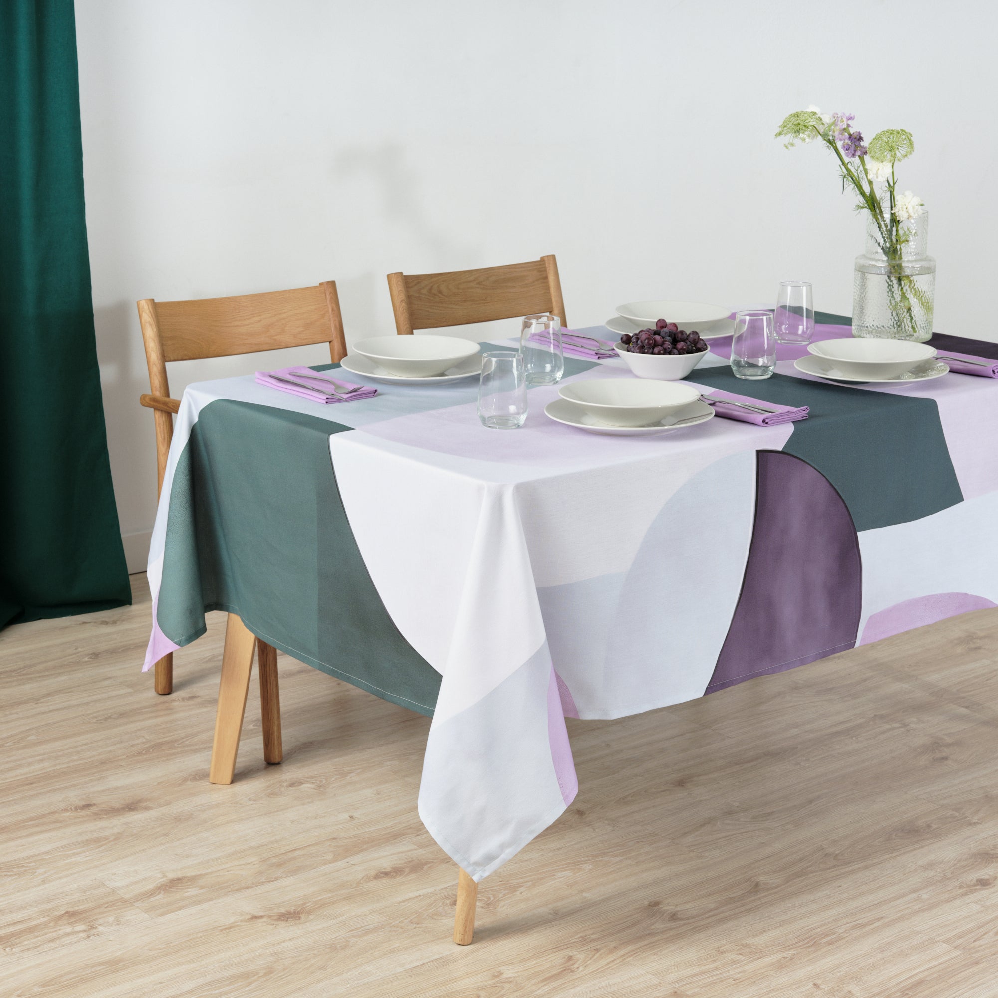 Stain-resistant resin tablecloth 100% cotton York Lilac