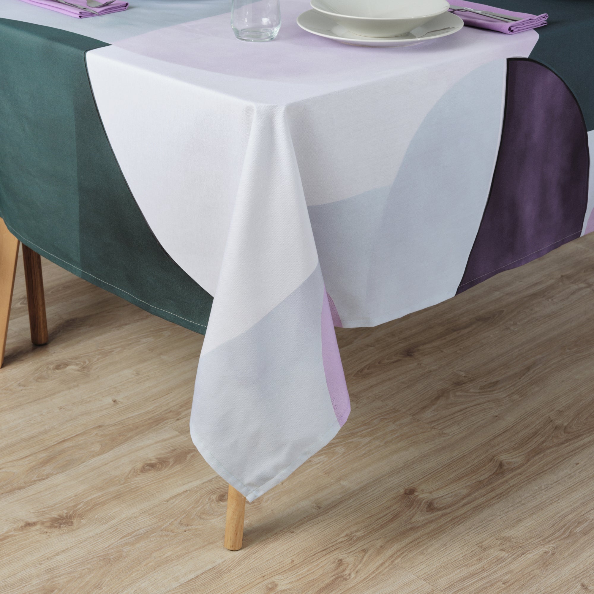 Stain-resistant resin tablecloth 100% cotton York Lilac