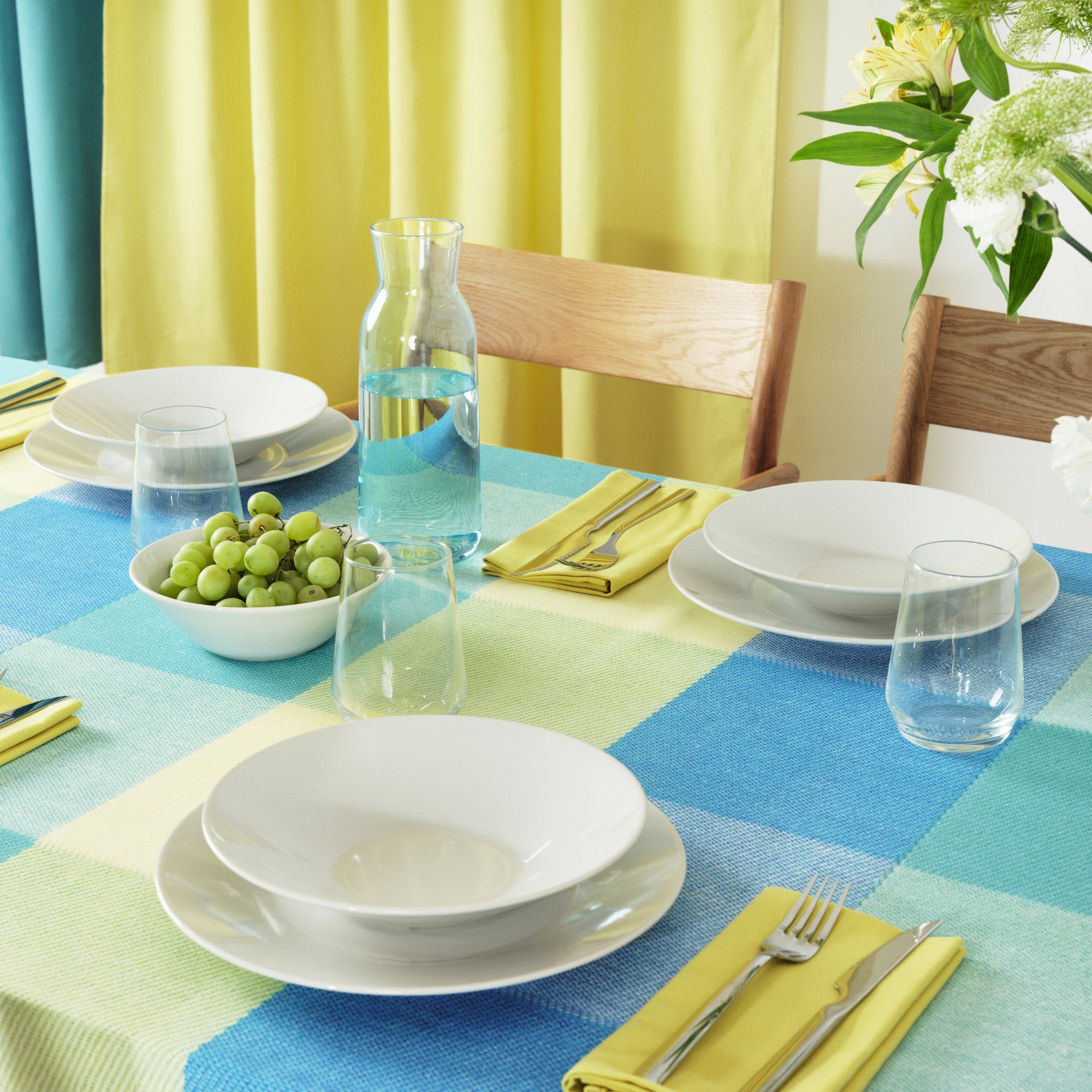 100% Cotton Stain-Resistant Resin Tablecloth Bath Blue