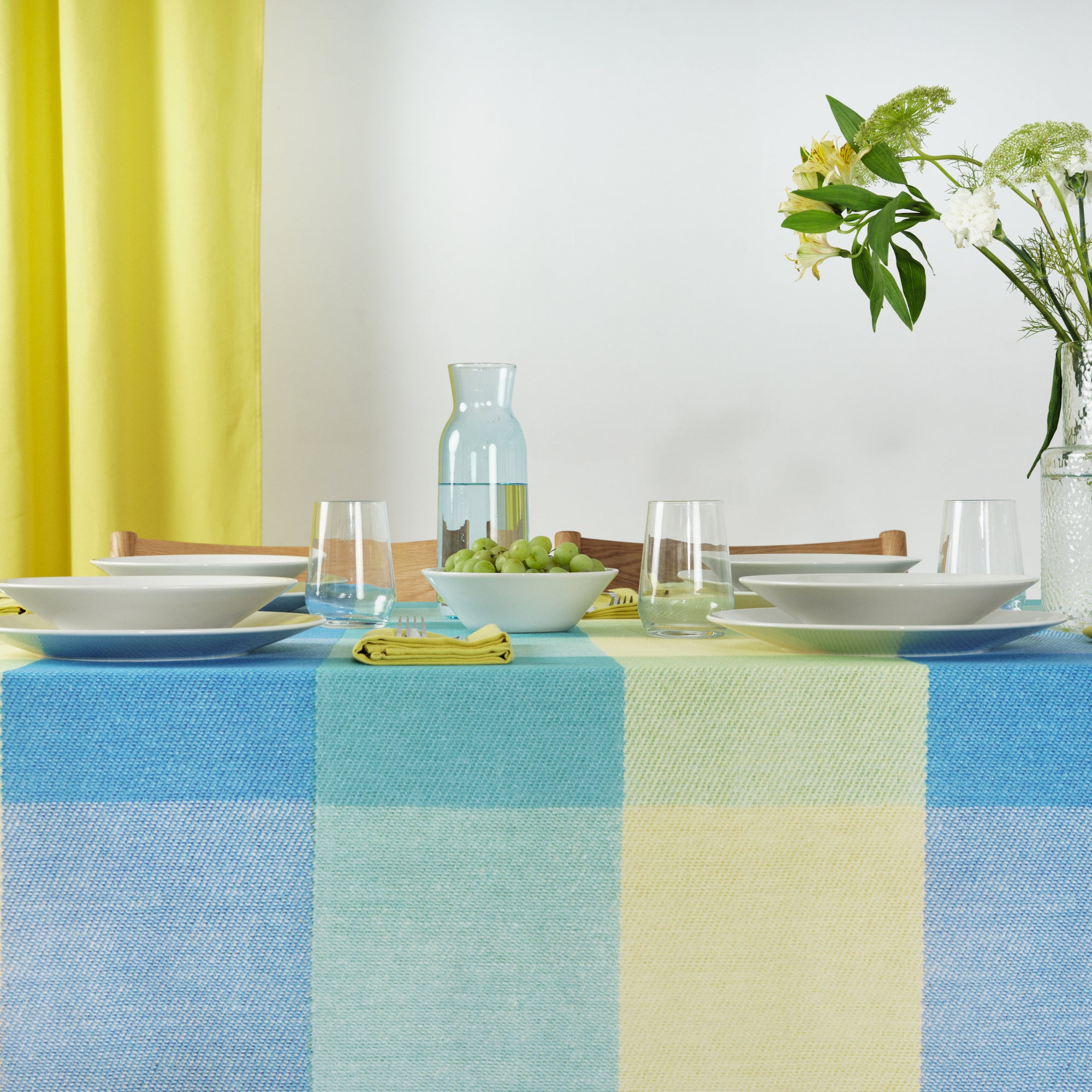 100% Cotton Stain-Resistant Resin Tablecloth Bath Blue