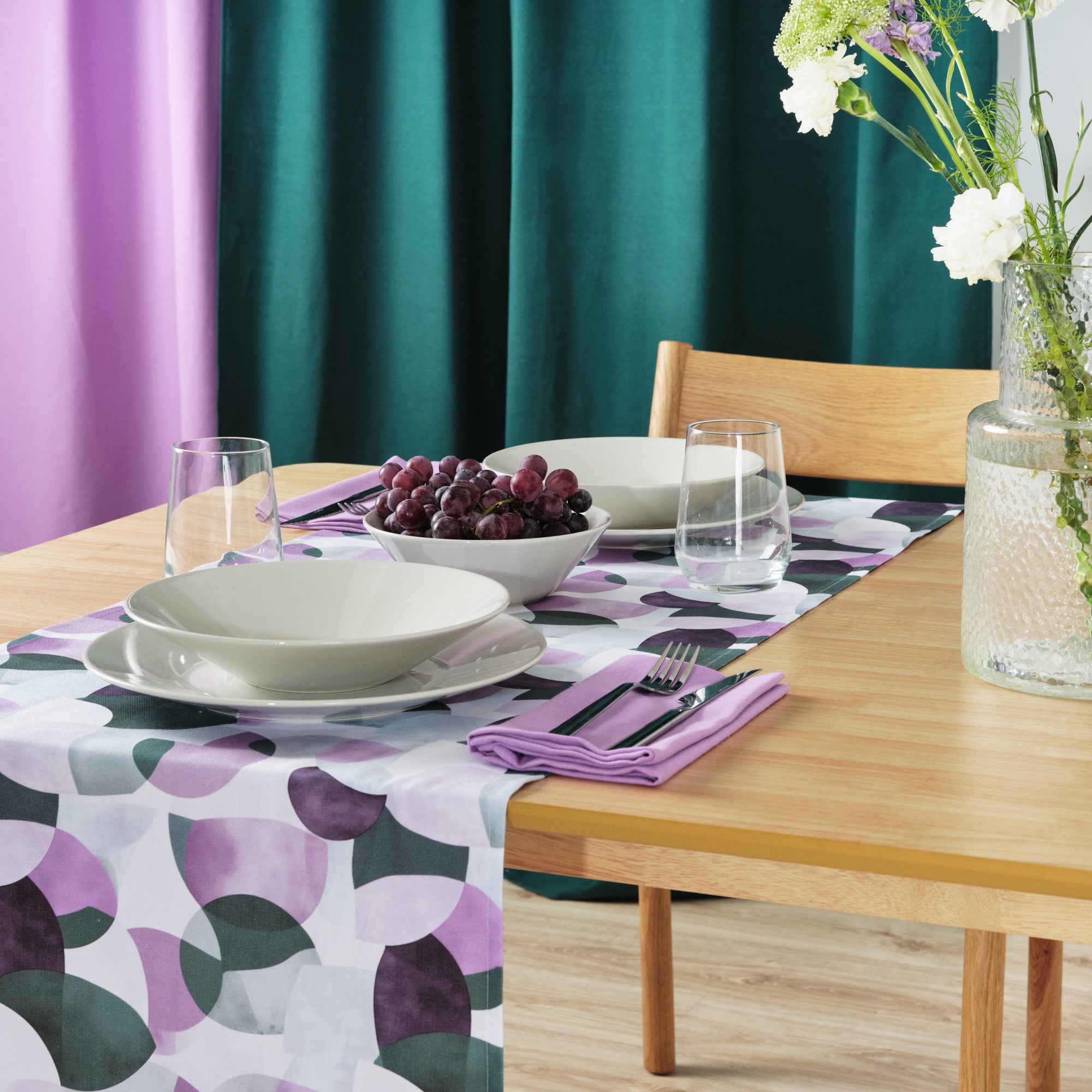 Chemin de table York 100% coton Lilas