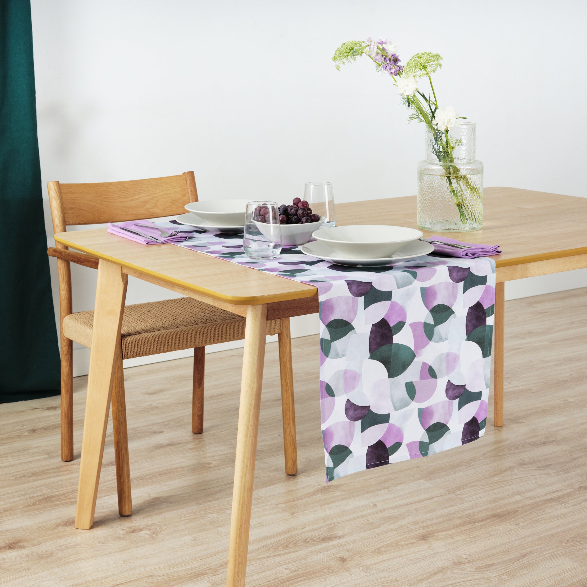 Chemin de table York 100% coton Lilas