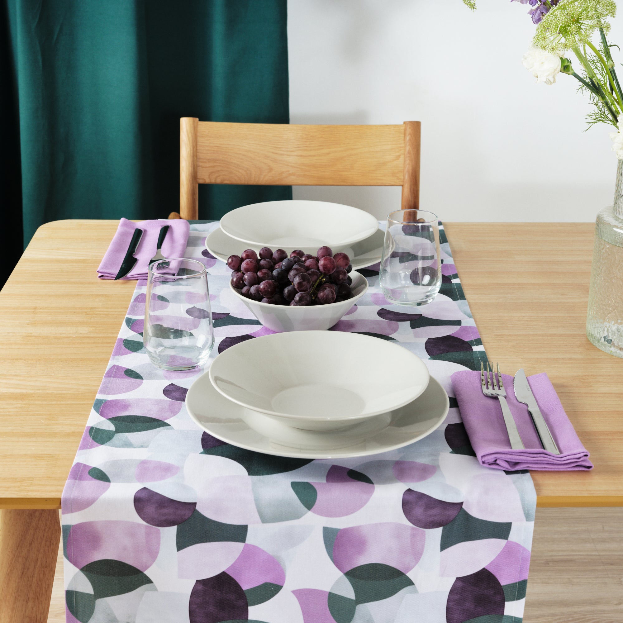 Chemin de table York 100% coton Lilas