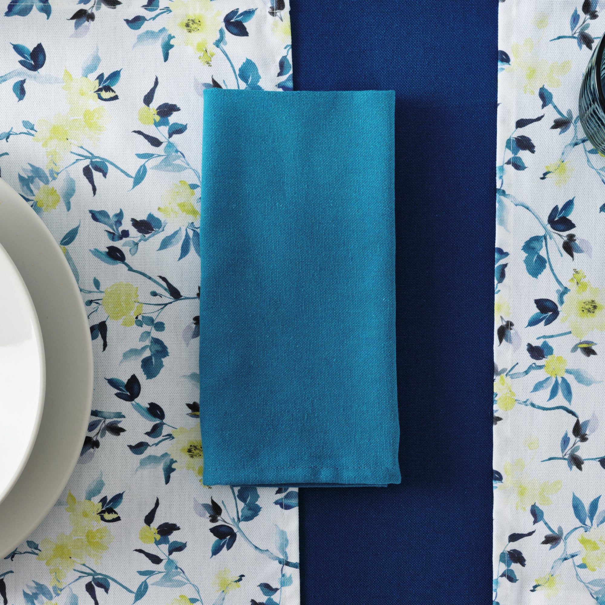 Pack of 2 plain napkins 100% linen Sky Blue