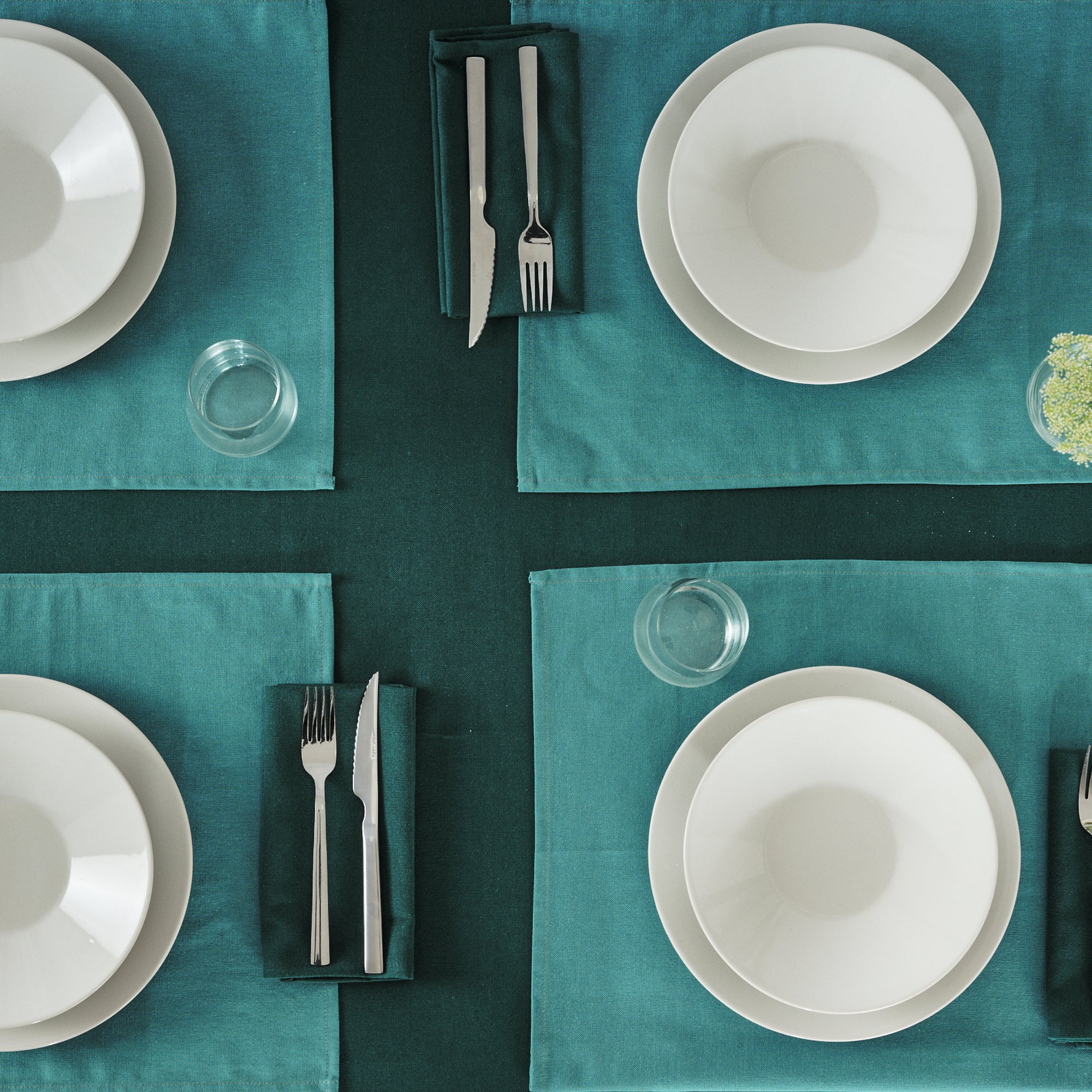 Paquet de 2 pièces. Set de table uni 100% lin Turquoise