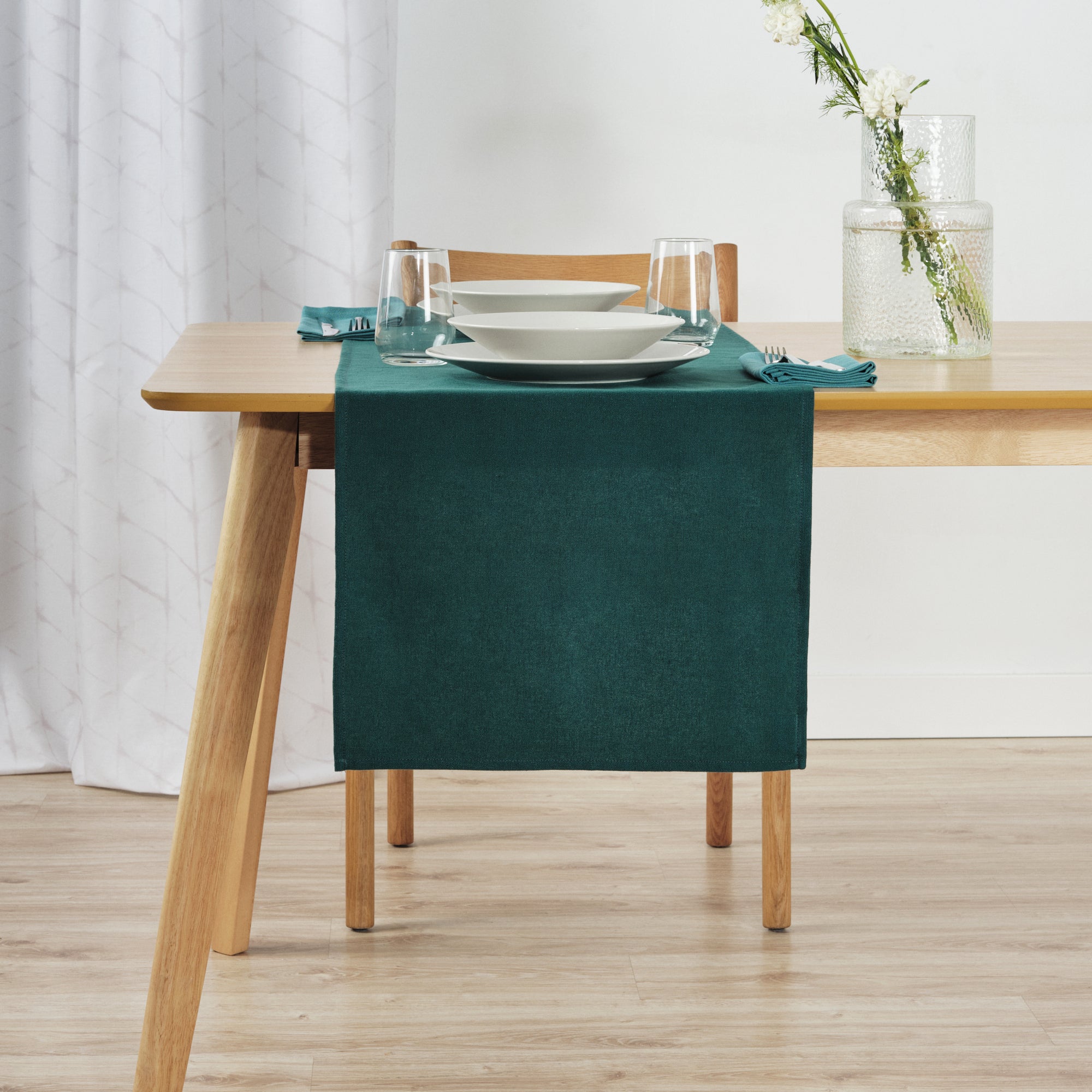 Chemin de table uni 100% lin Emeraude