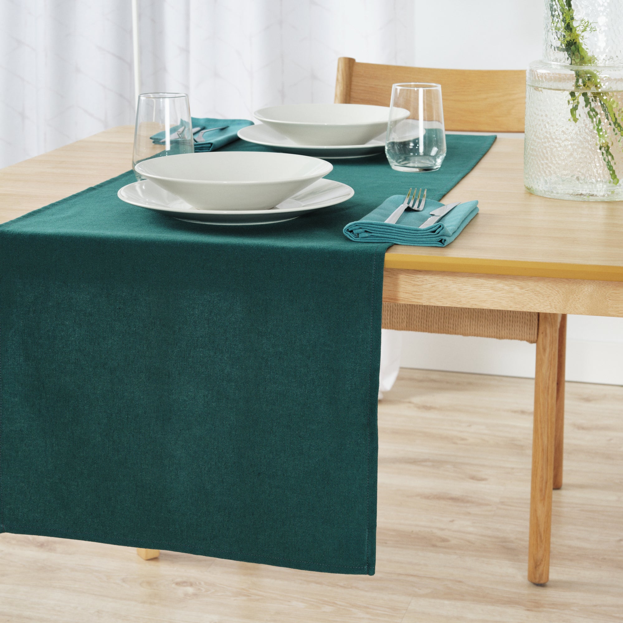 Chemin de table uni 100% lin Emeraude