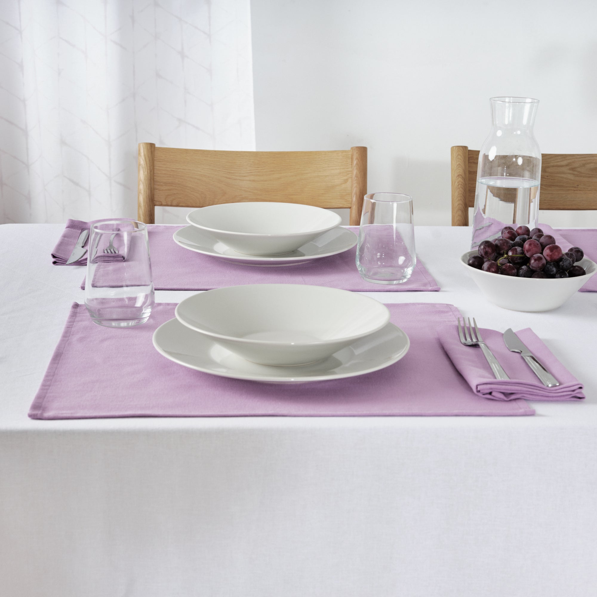 Paquet de 2 pièces. Set de table uni 100% lin Lilas