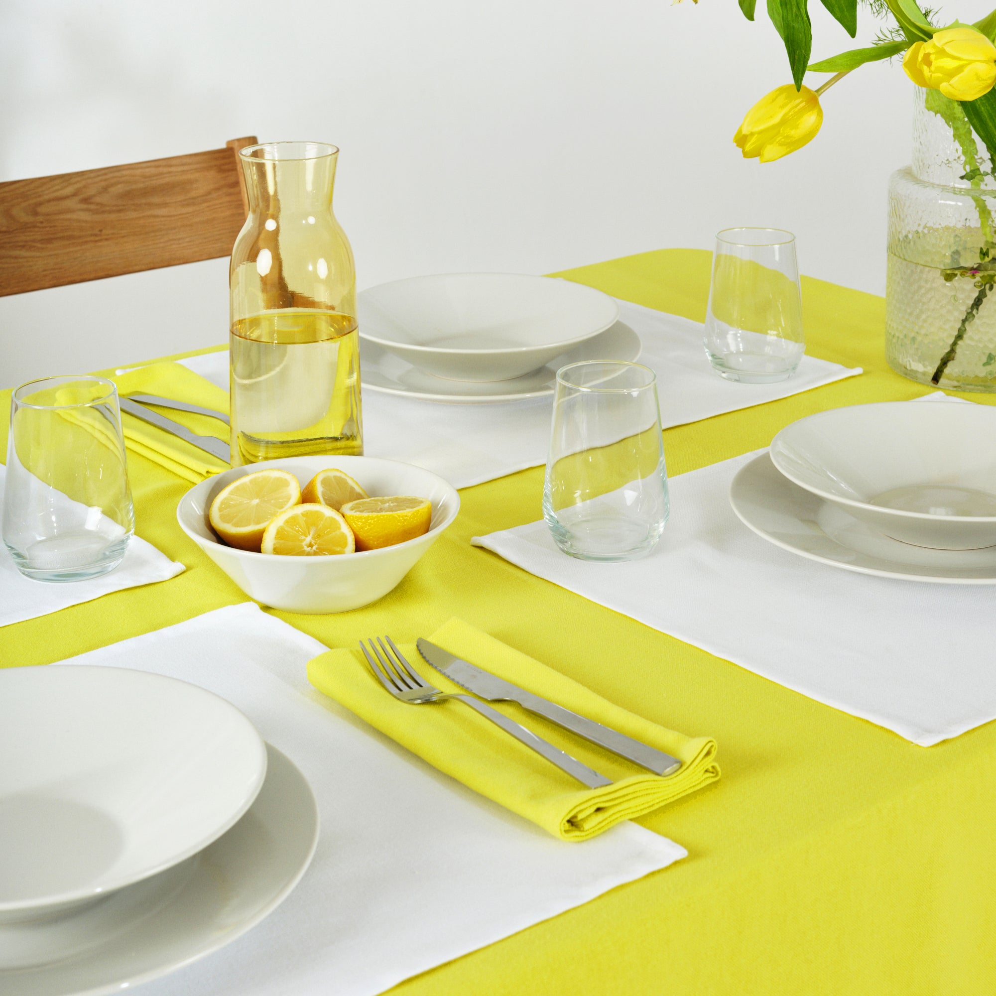 Pack of 2 plain napkins 100% linen yellow