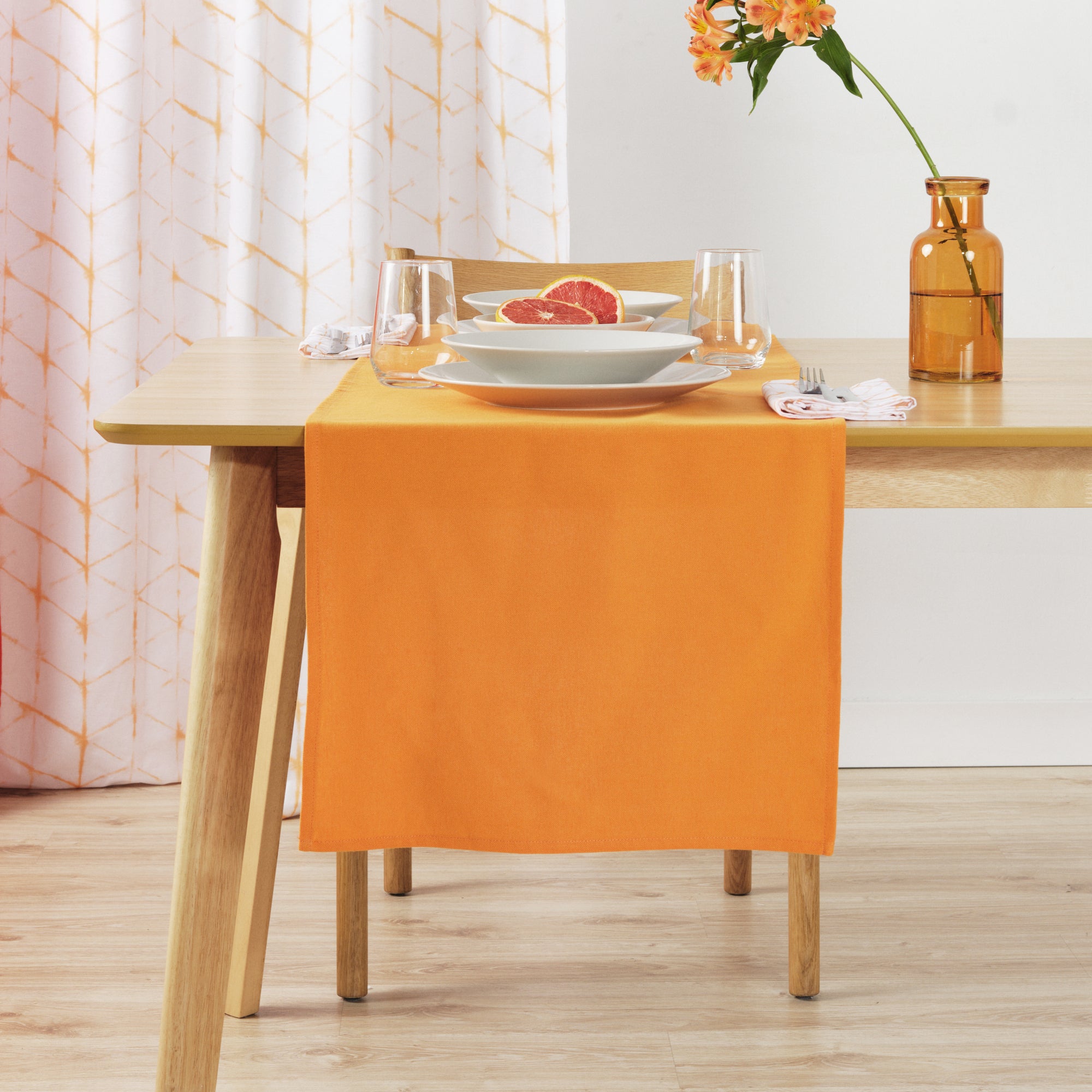 Chemin de table uni 100% lin orange clair