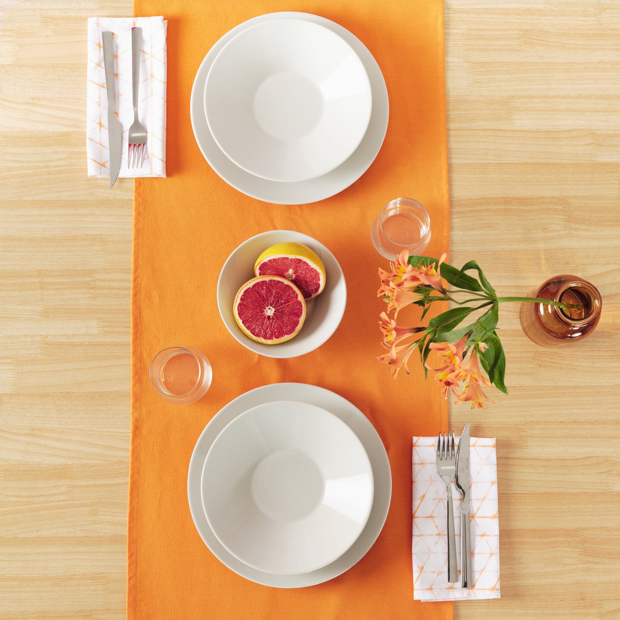 Chemin de table uni 100% lin orange clair