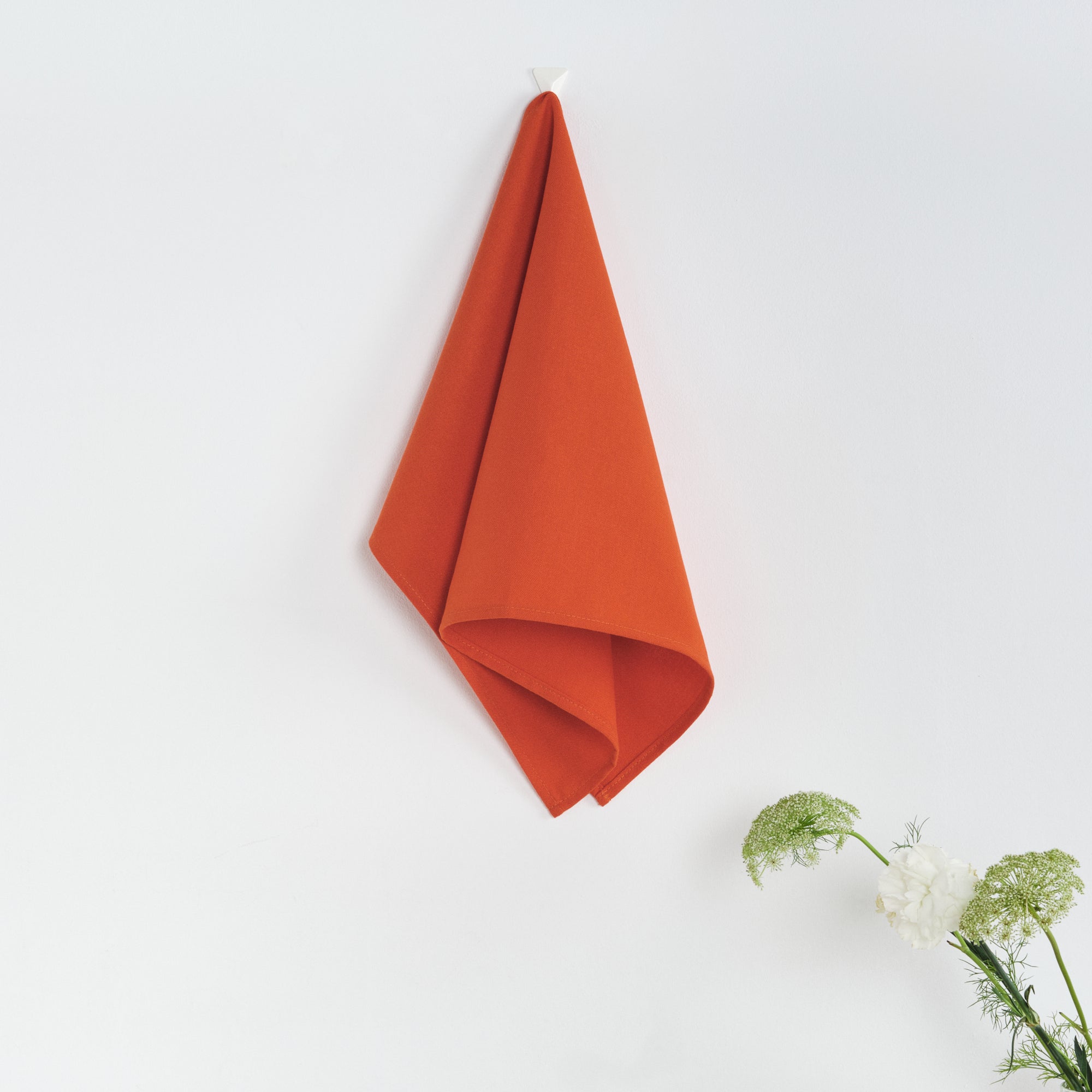 Pack of 2 plain kitchen cloths 100% linen Dark Orange