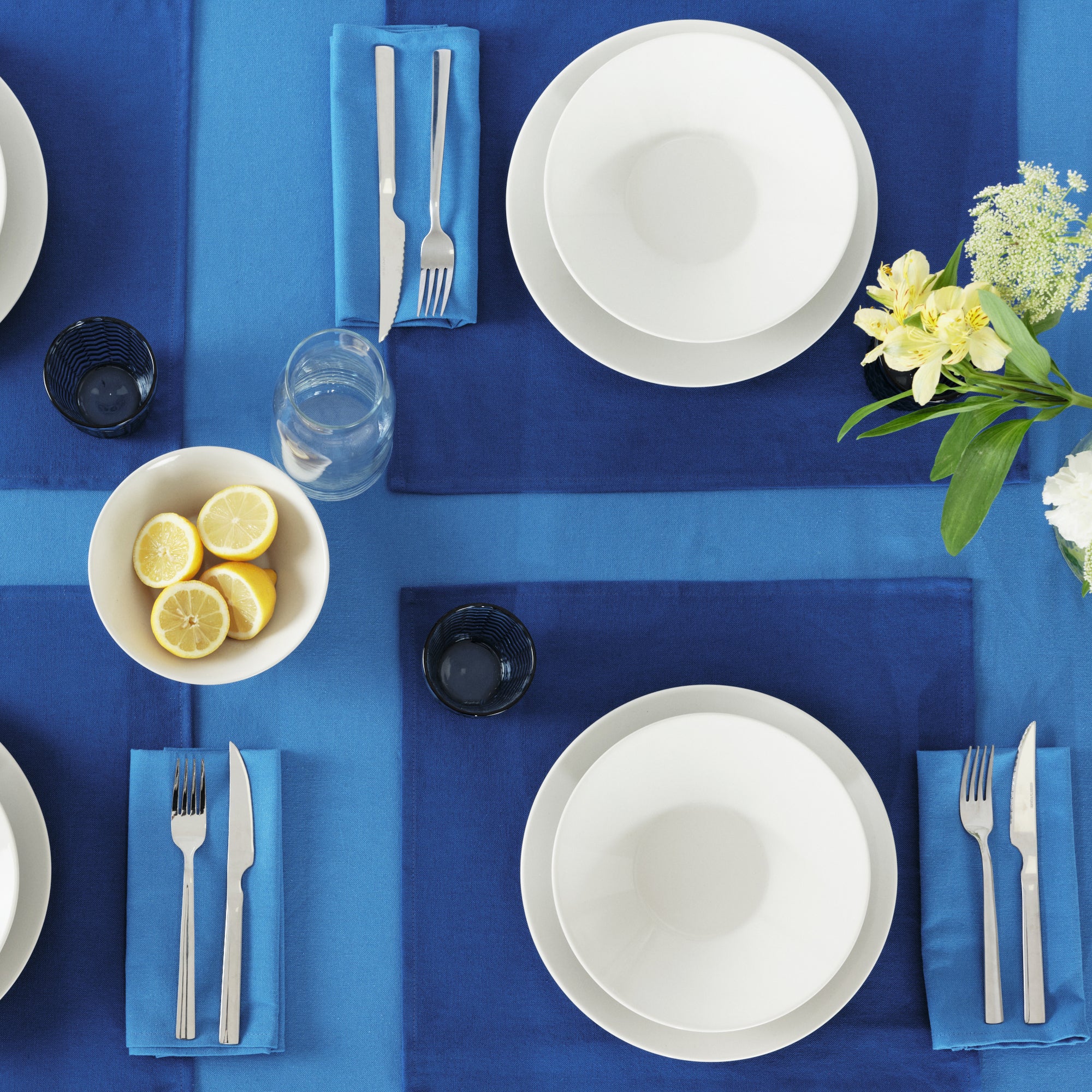 Paquet de 2 pièces. Set de table uni 100% Lin Bleu Cobalt