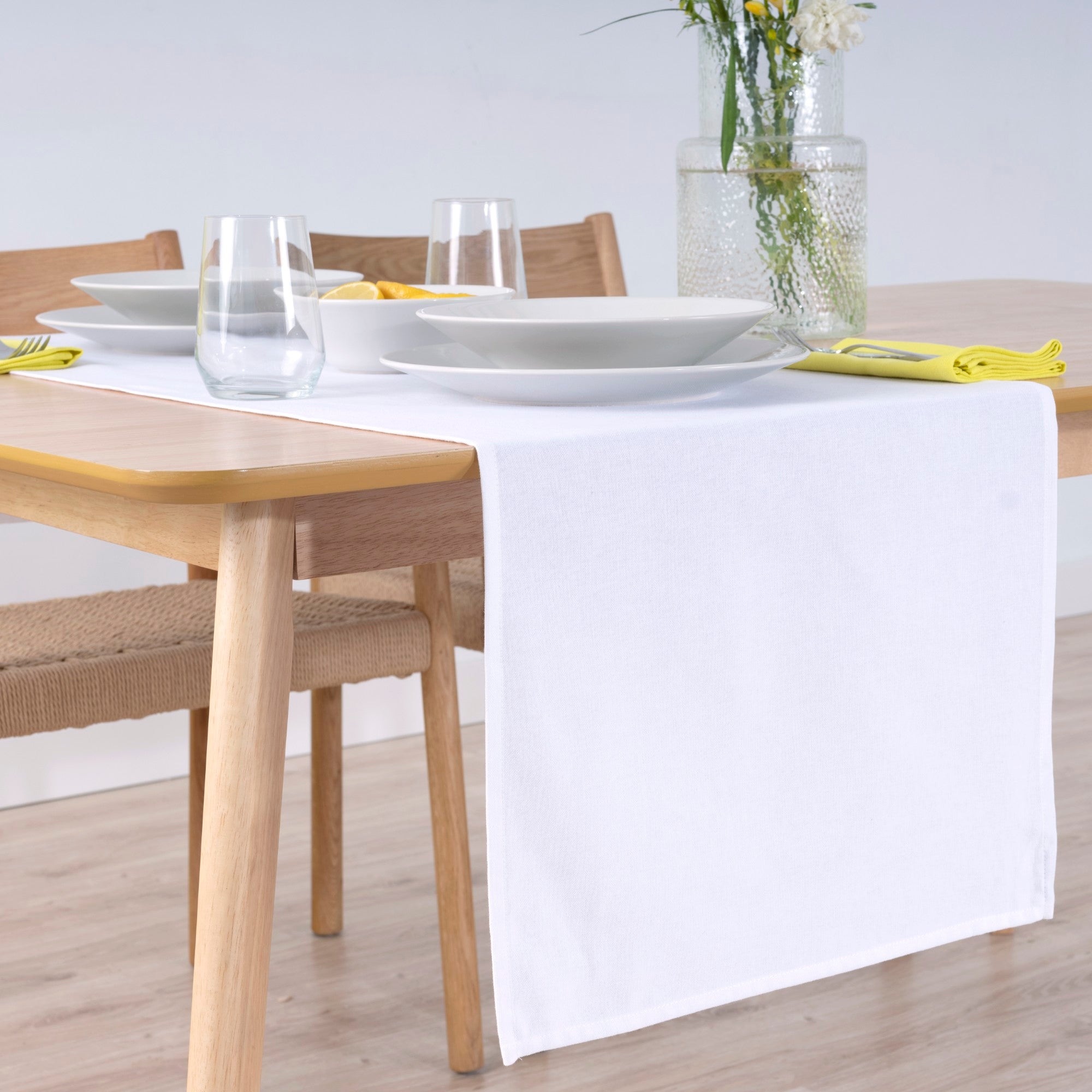 Plain table runner 100% linen Optical White