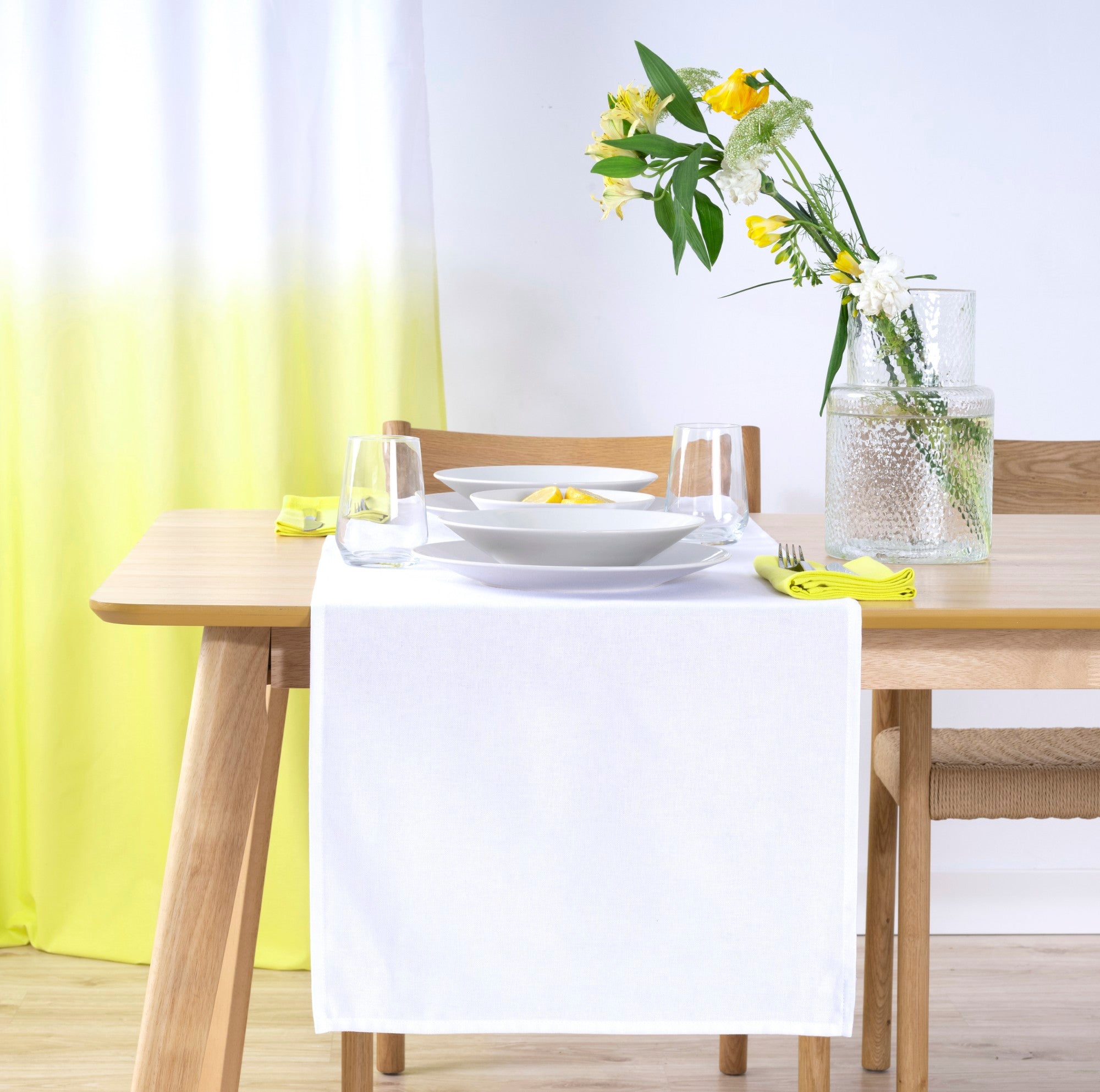 Plain table runner 100% linen Optical White