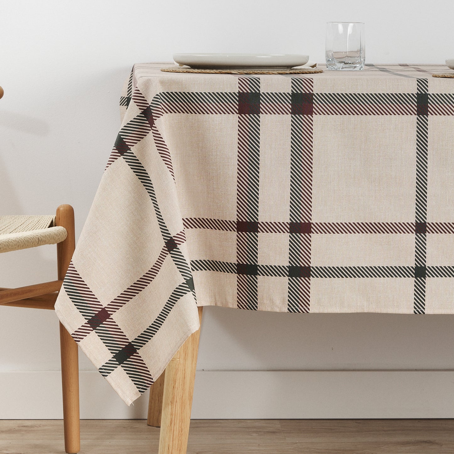 Christmas Plaid Stain-Resistant Tablecloth