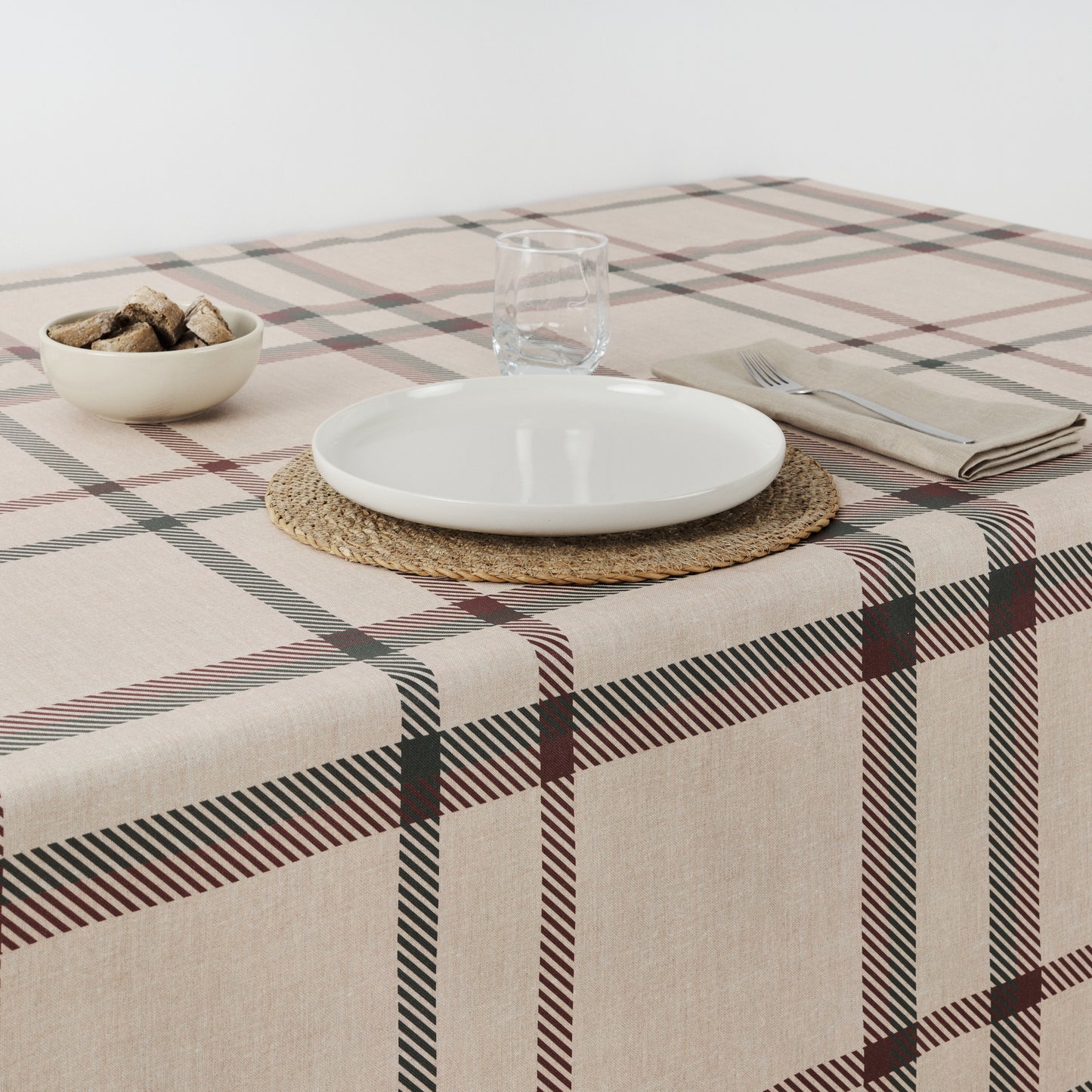 Christmas Plaid Stain-Resistant Tablecloth