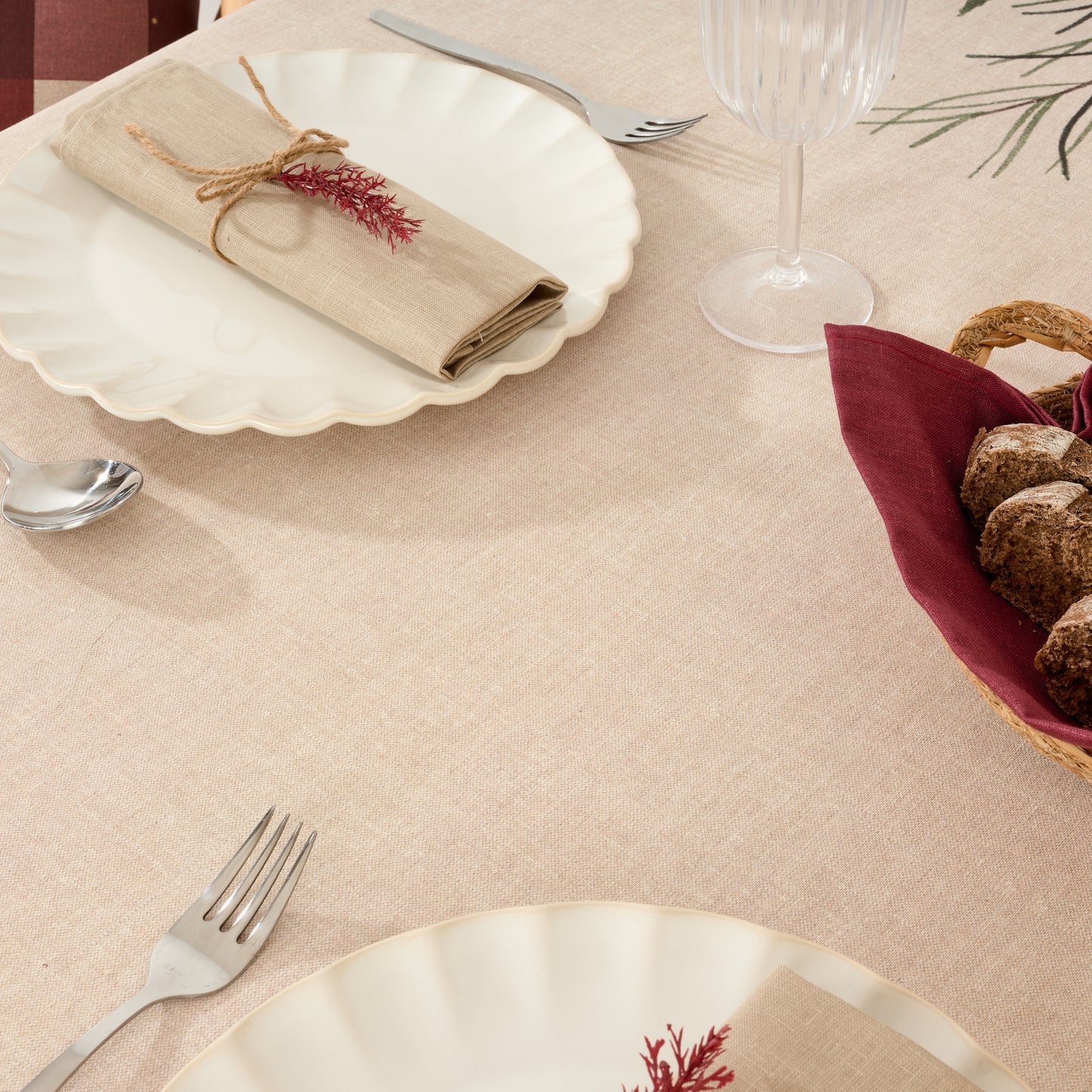 Christmas Mistletoe Stain Resistant Tablecloth