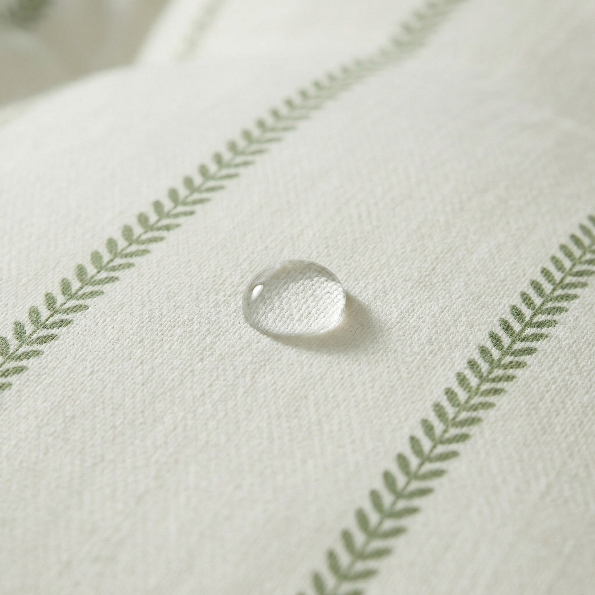 Cama para mascota gruesa y acolchada con acabado antimanchas Ian Green