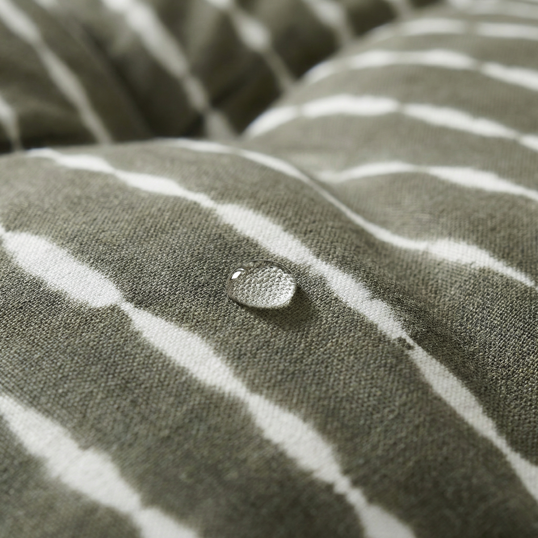 Bolton 6 Stain-Resistant 100% Cotton Pet Bed