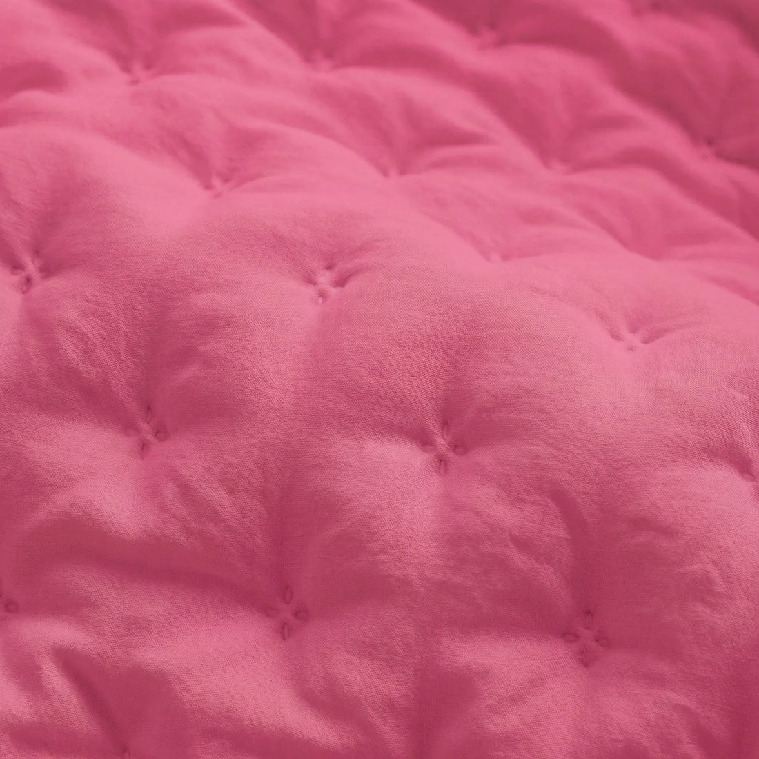 Colcha lisa acolchada Fucsia tacto suave