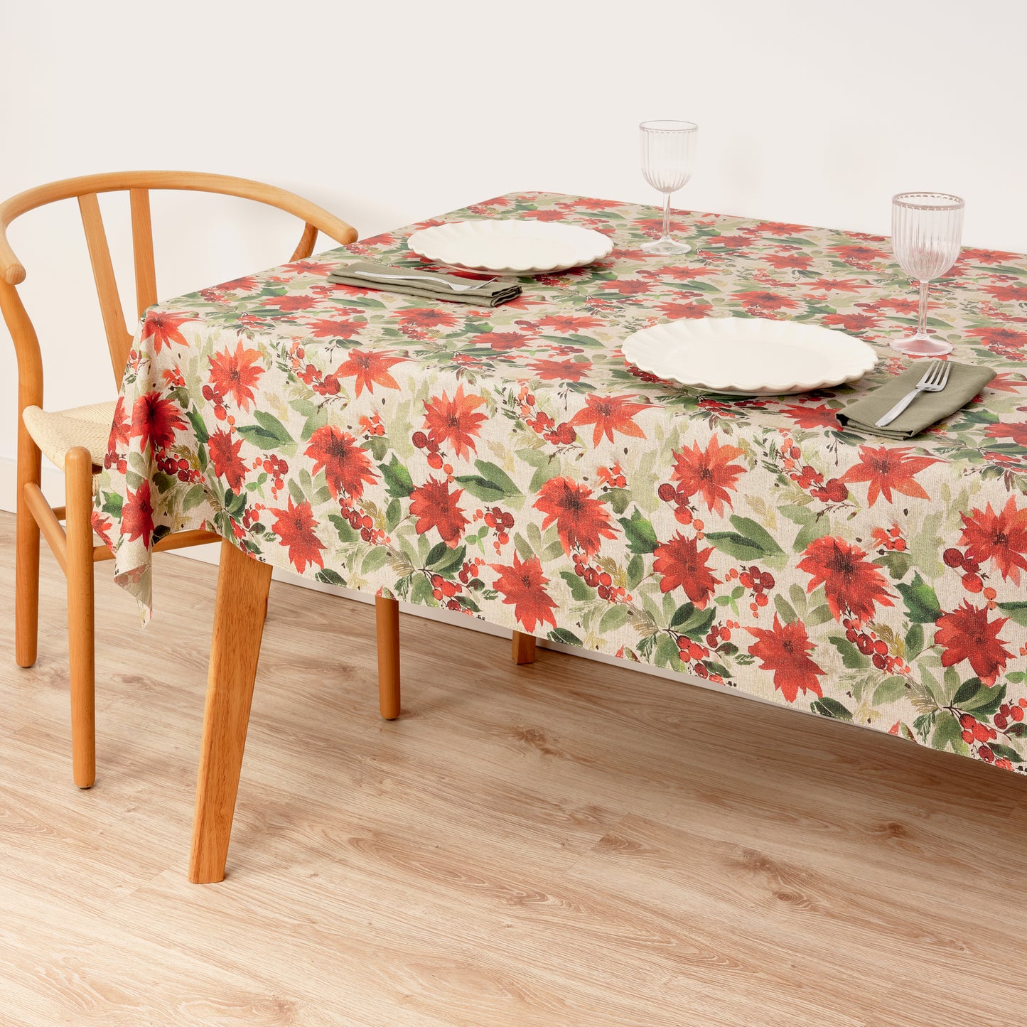 Merry-Christmas Tablecloth 48 Lurex