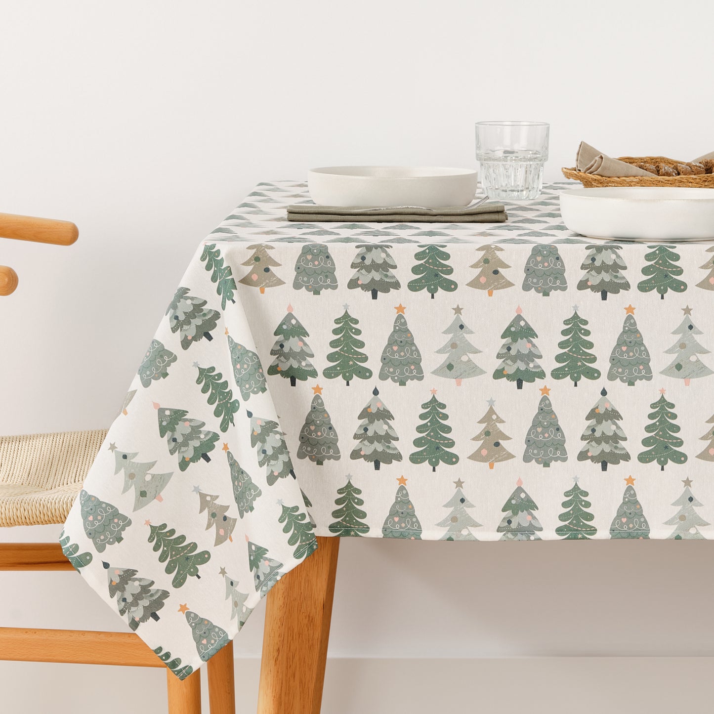 Merry Christmas stain-resistant tablecloth 81